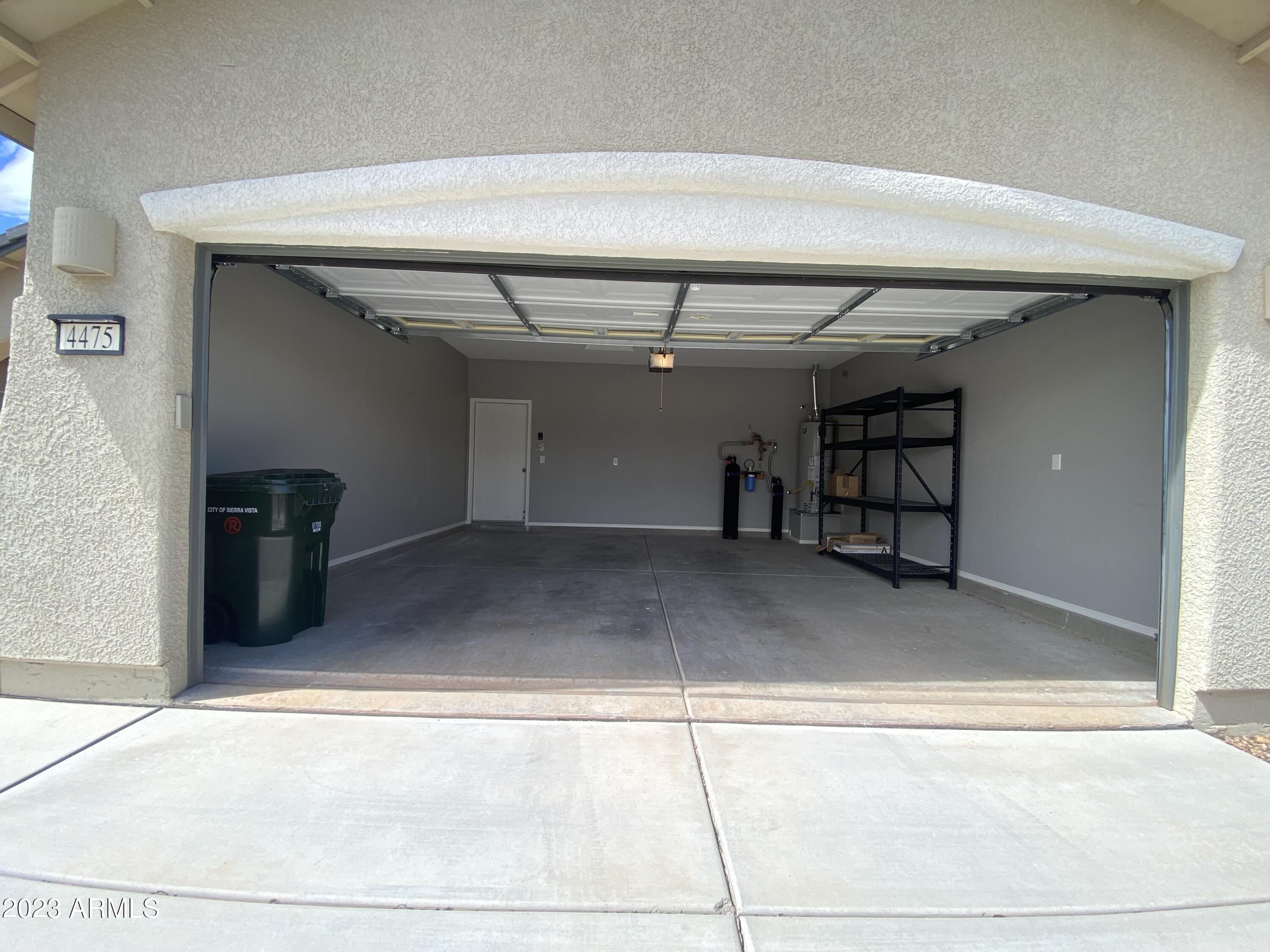 RETREAT PHASE 1 - Residential Lease