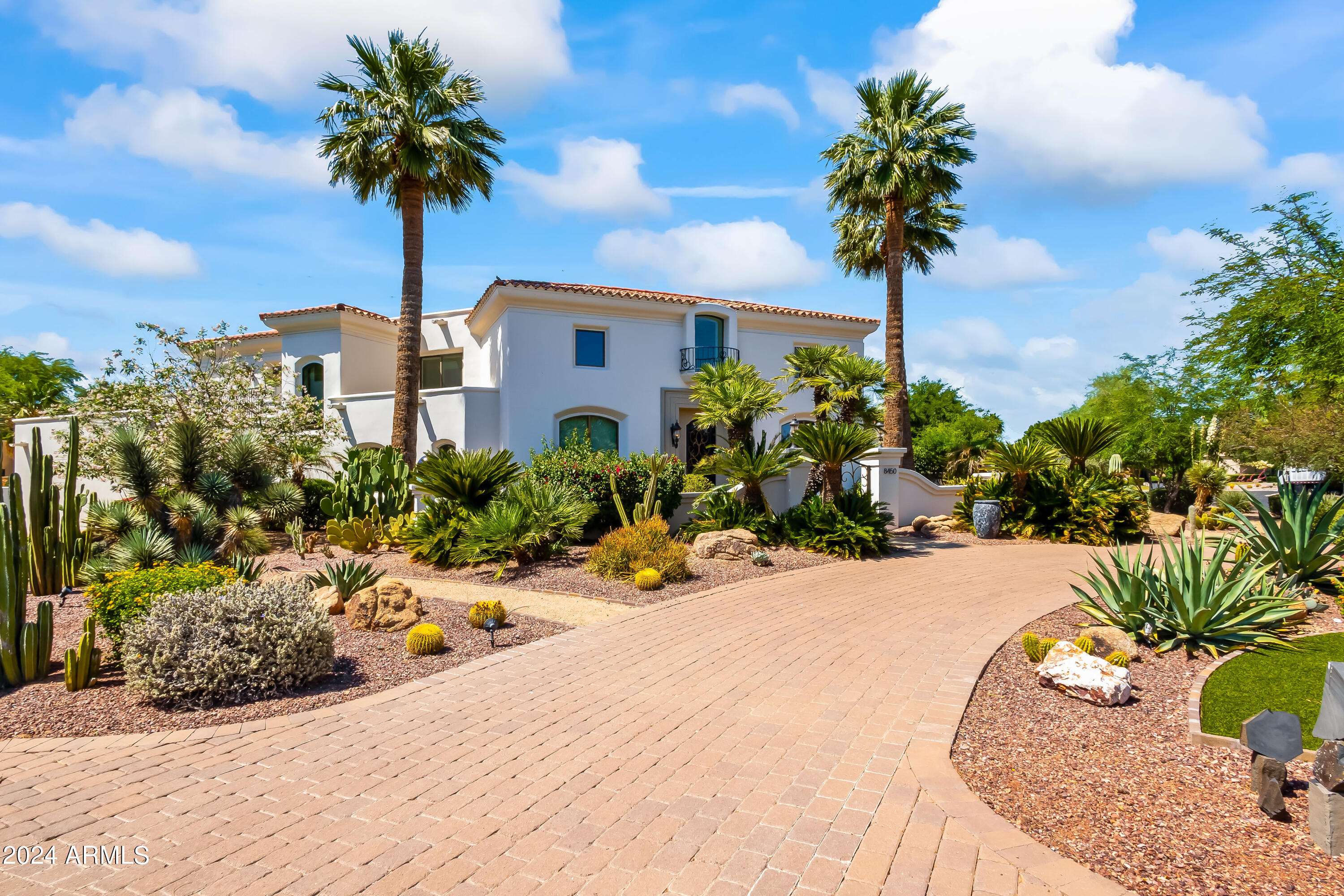 MERRILL CANTATIERRA LOT 1-49 PUT STS IND BEND WASH - Residential