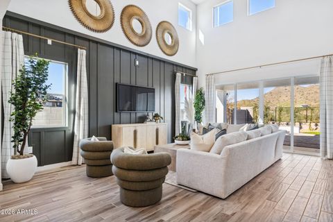 2579 E VILLA LINDA Drive Phoenix AZ 85024