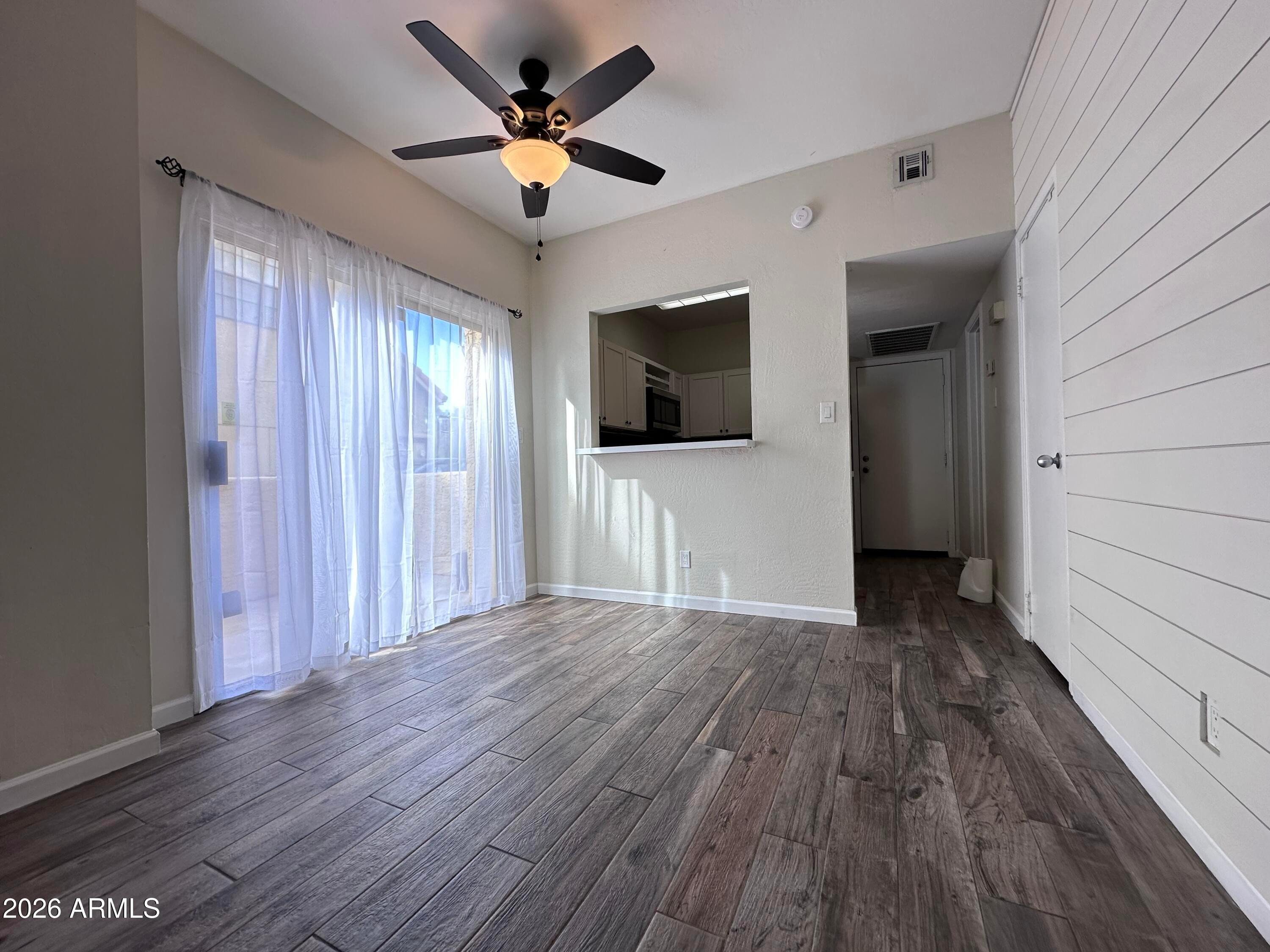 1126 W Elliot Road Unit 1061