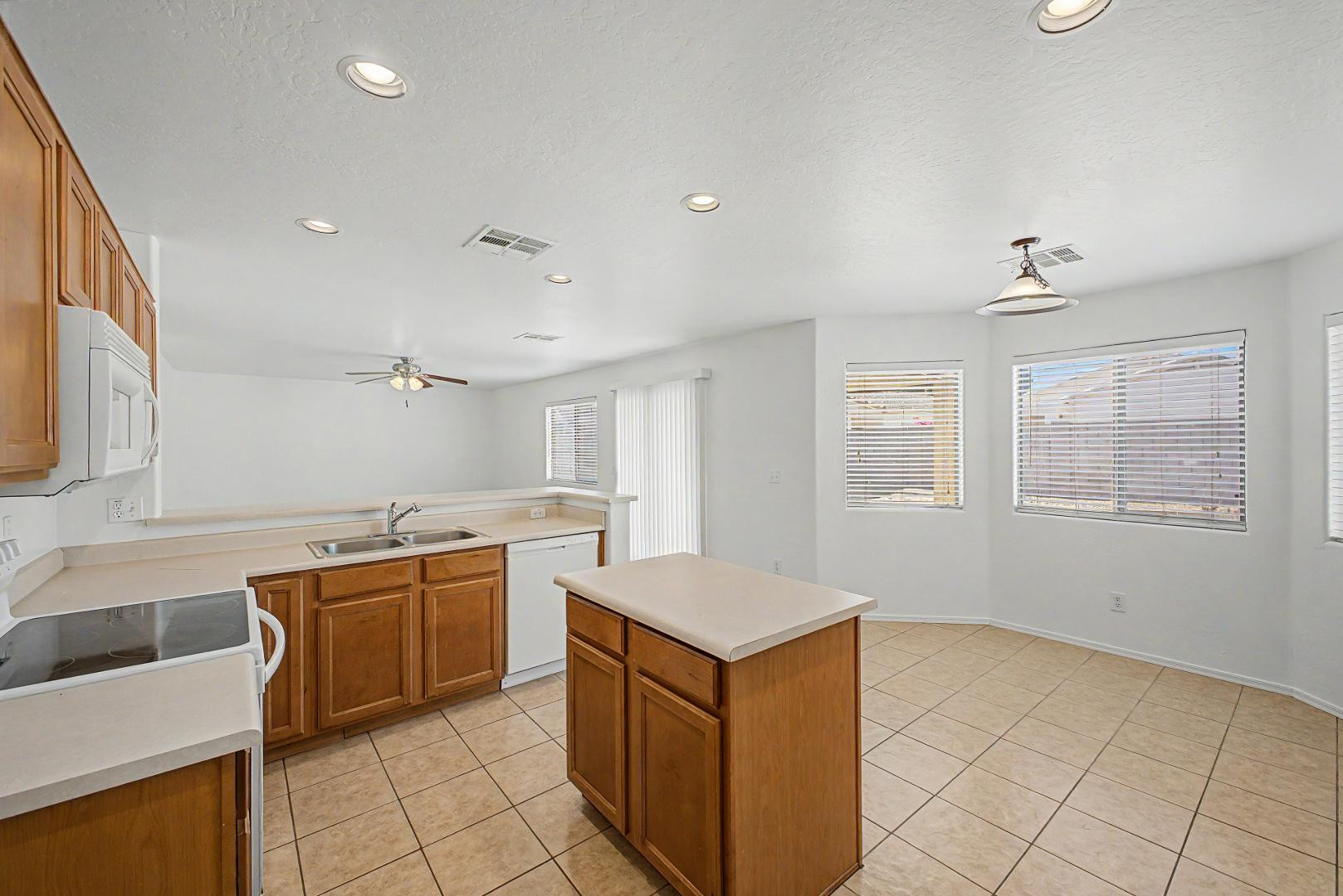 16818 W MARSHALL Lane