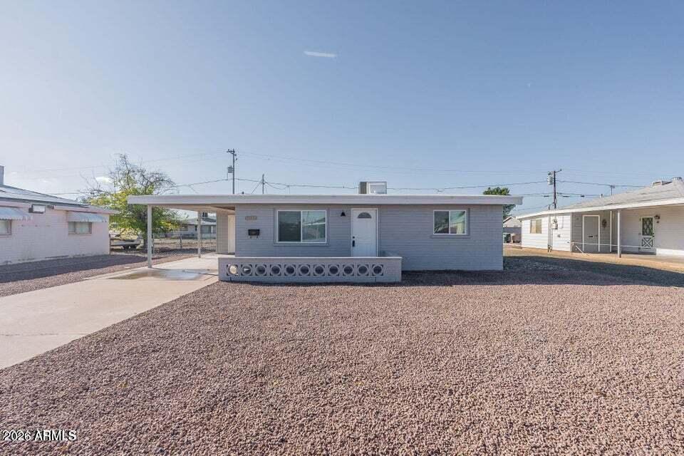 11107 W IOWA Avenue .