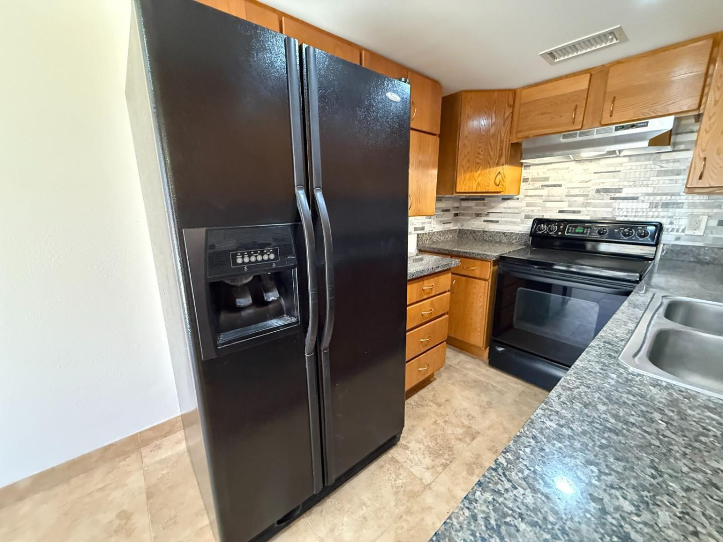 17014 E CALLE DEL ORO -- C