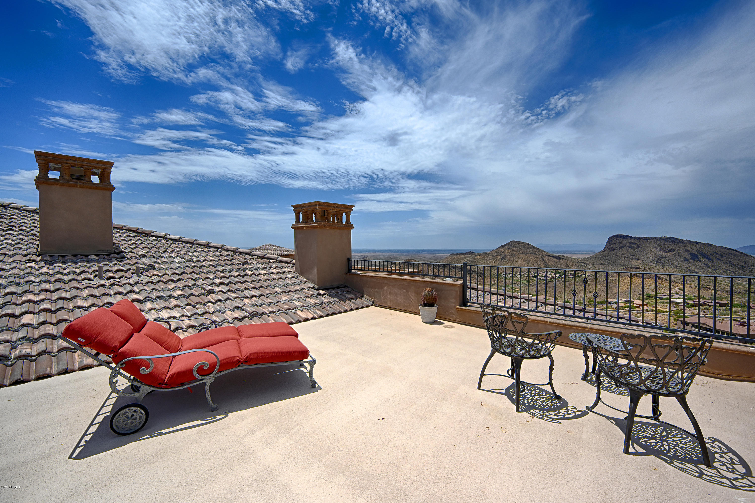CRESTVIEW AT FOUNTAIN HILLS - Residential