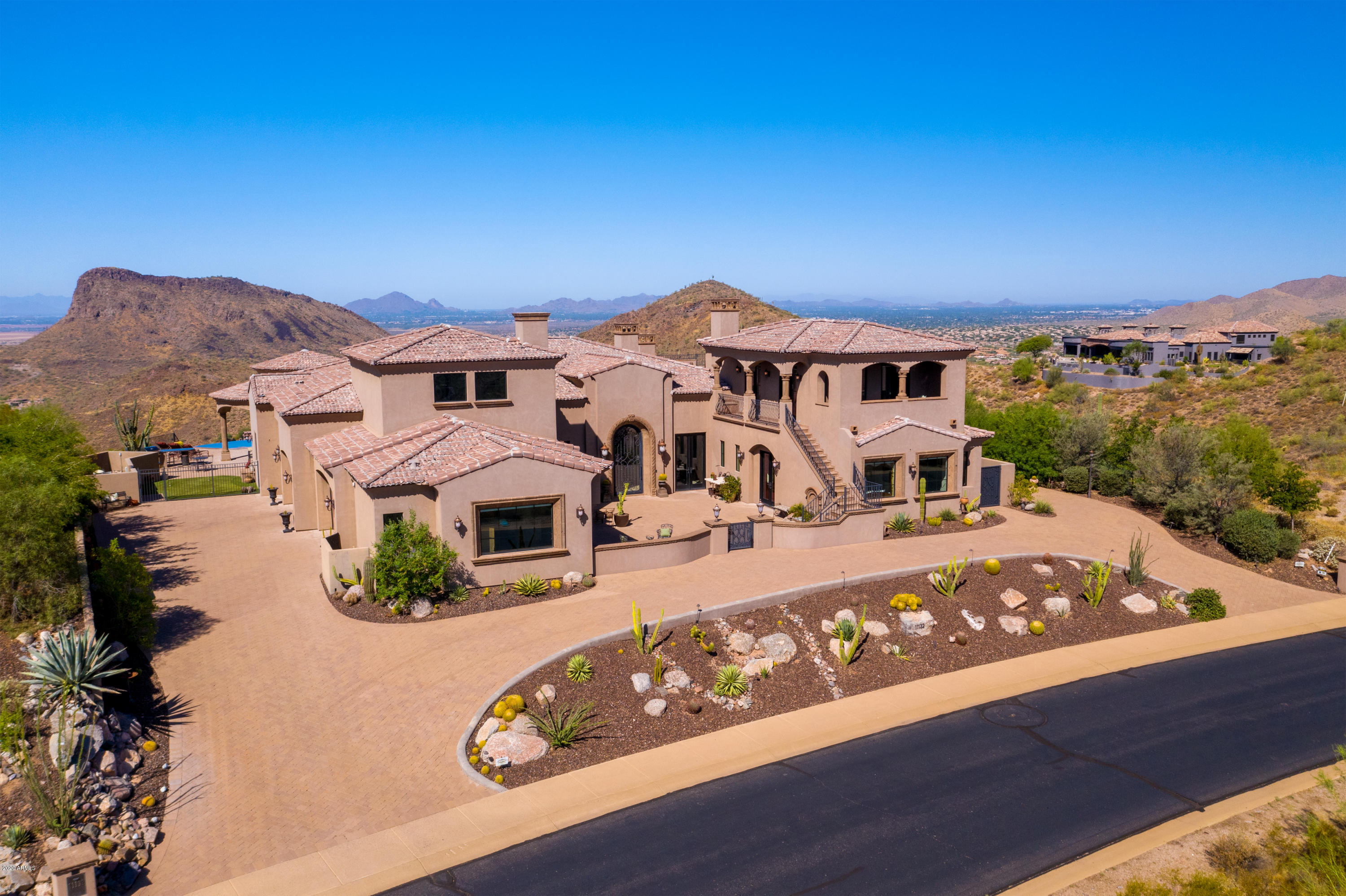 CRESTVIEW AT FOUNTAIN HILLS - Residential