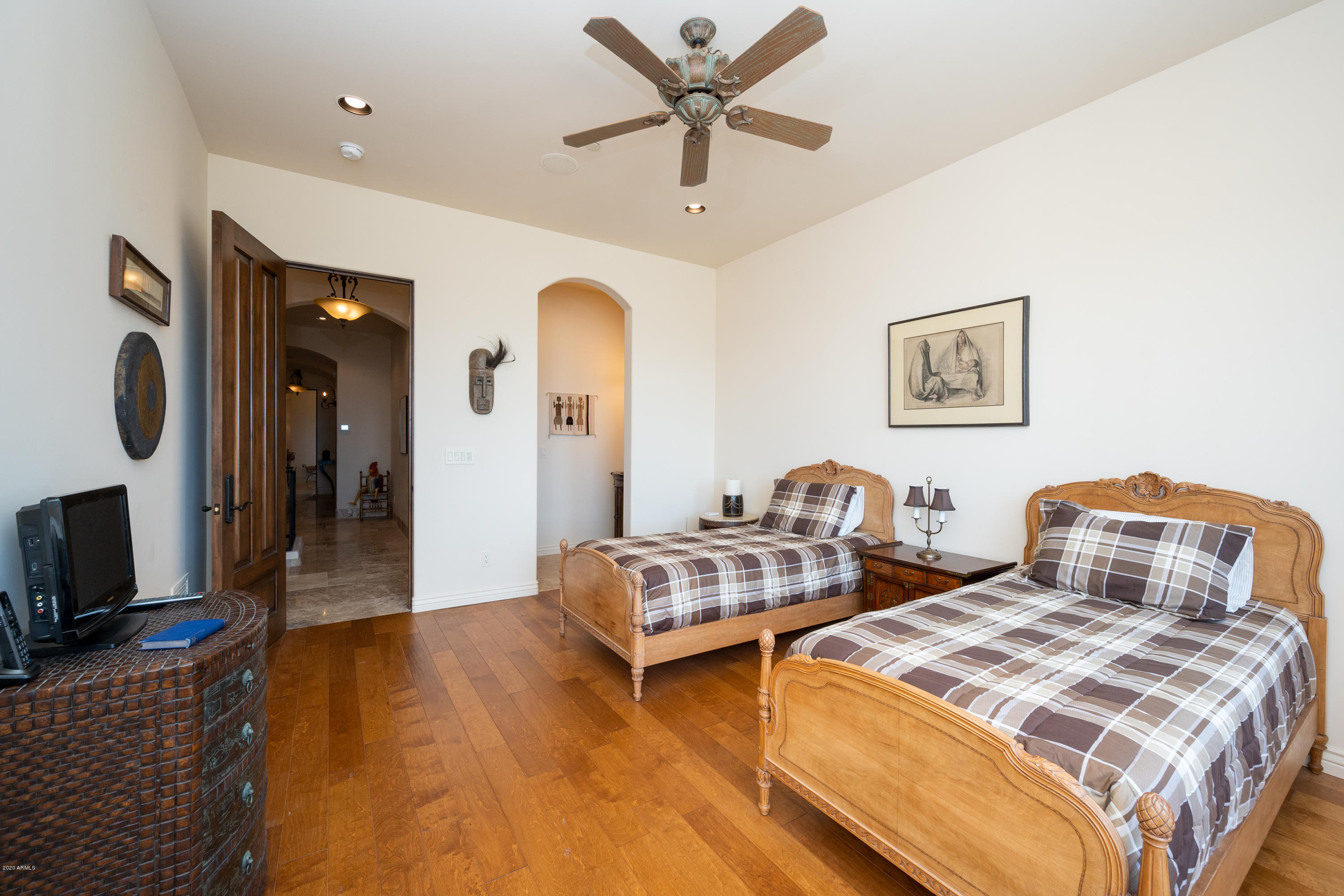 CRESTVIEW AT FOUNTAIN HILLS - Residential