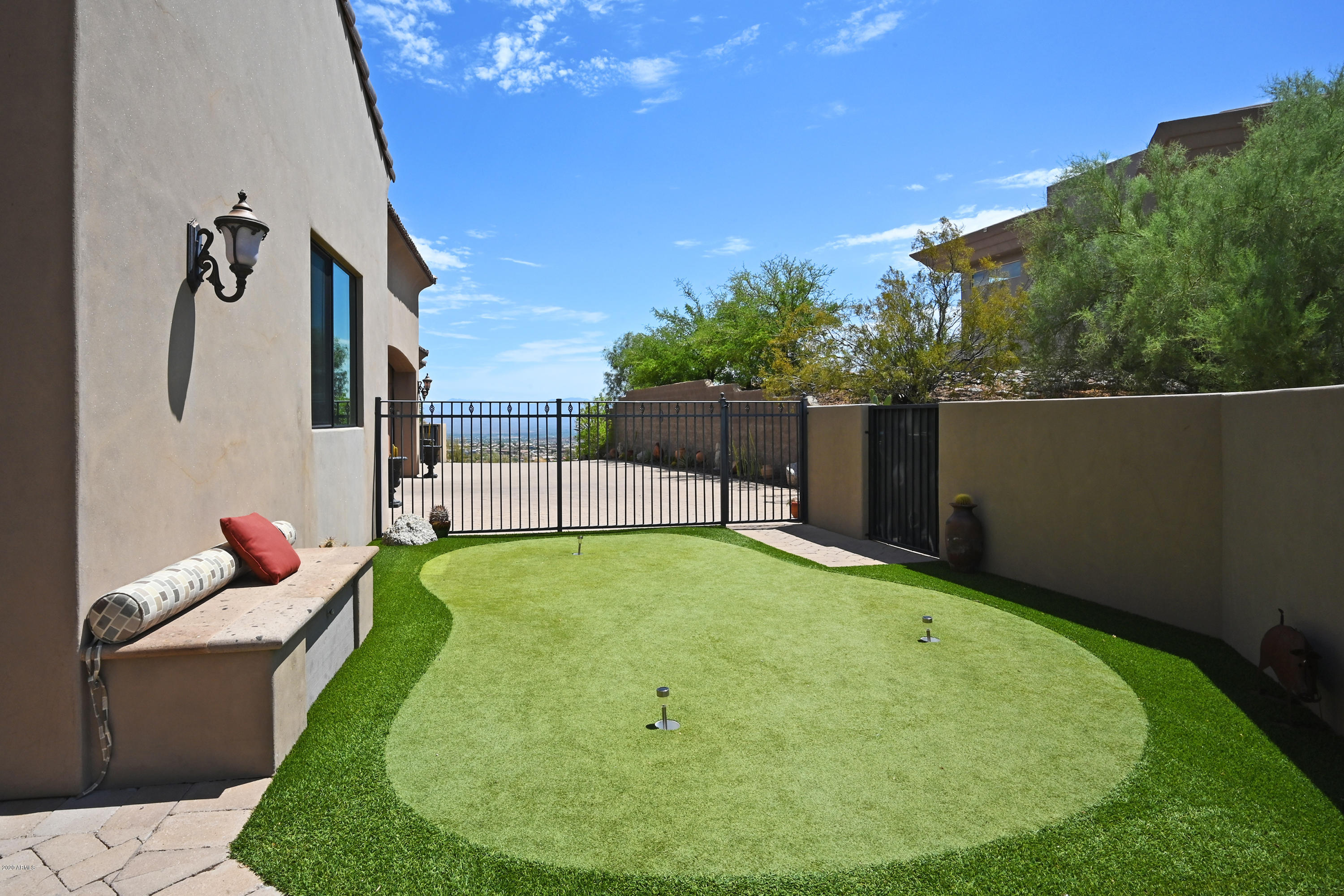 CRESTVIEW AT FOUNTAIN HILLS - Residential