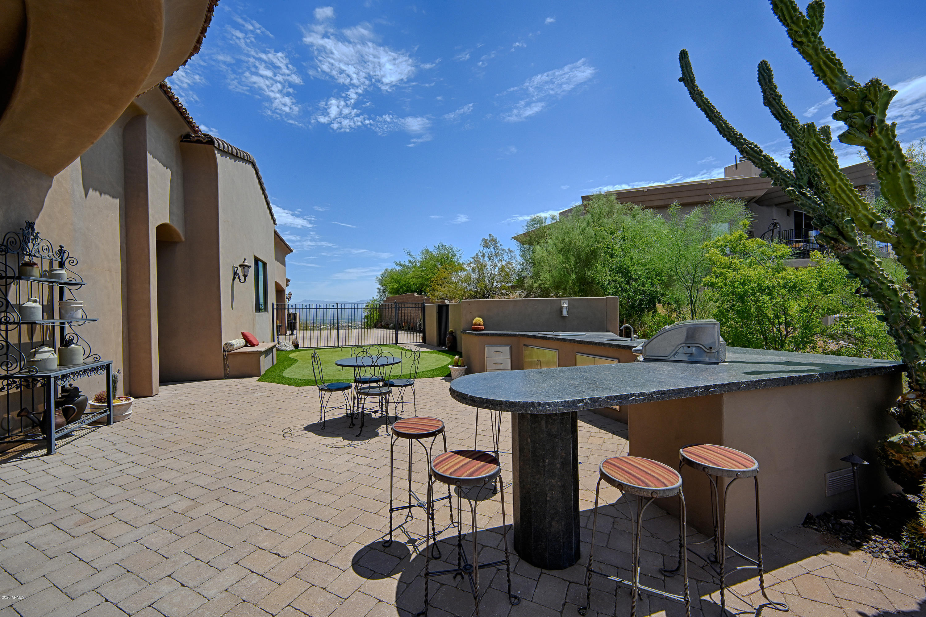 CRESTVIEW AT FOUNTAIN HILLS - Residential