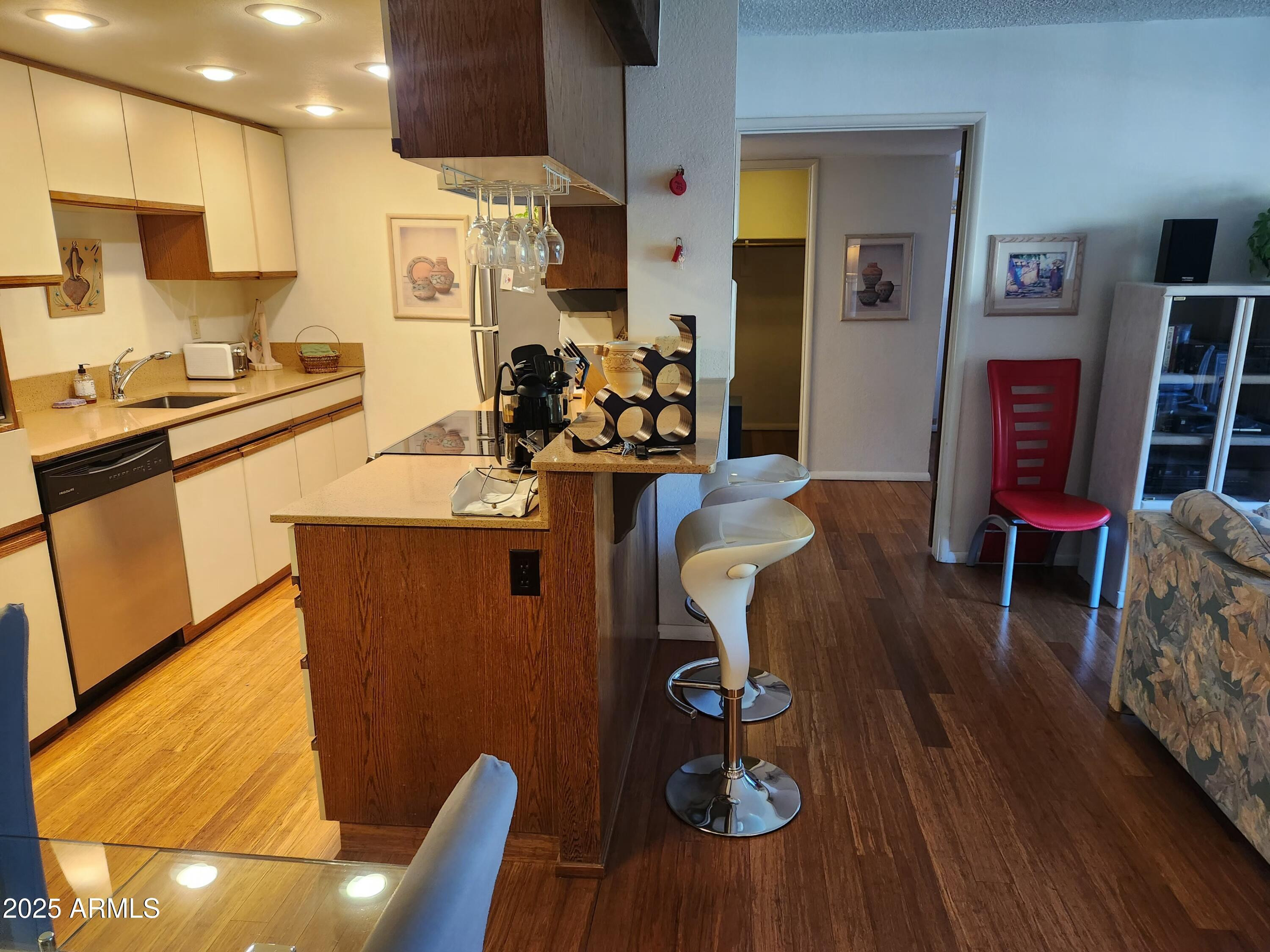 7557 N Dreamy Draw Drive Unit 273