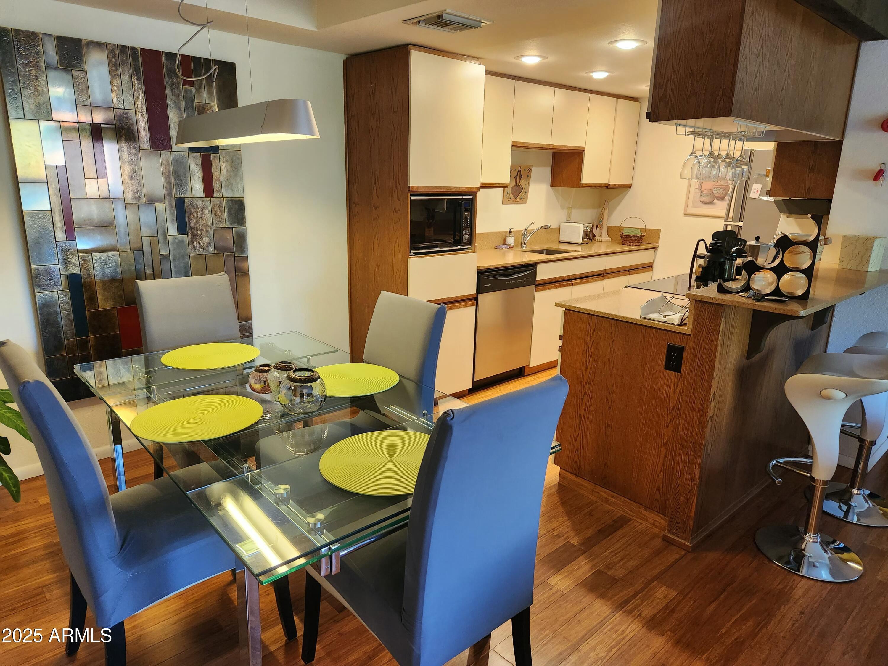 7557 N Dreamy Draw Drive Unit 273