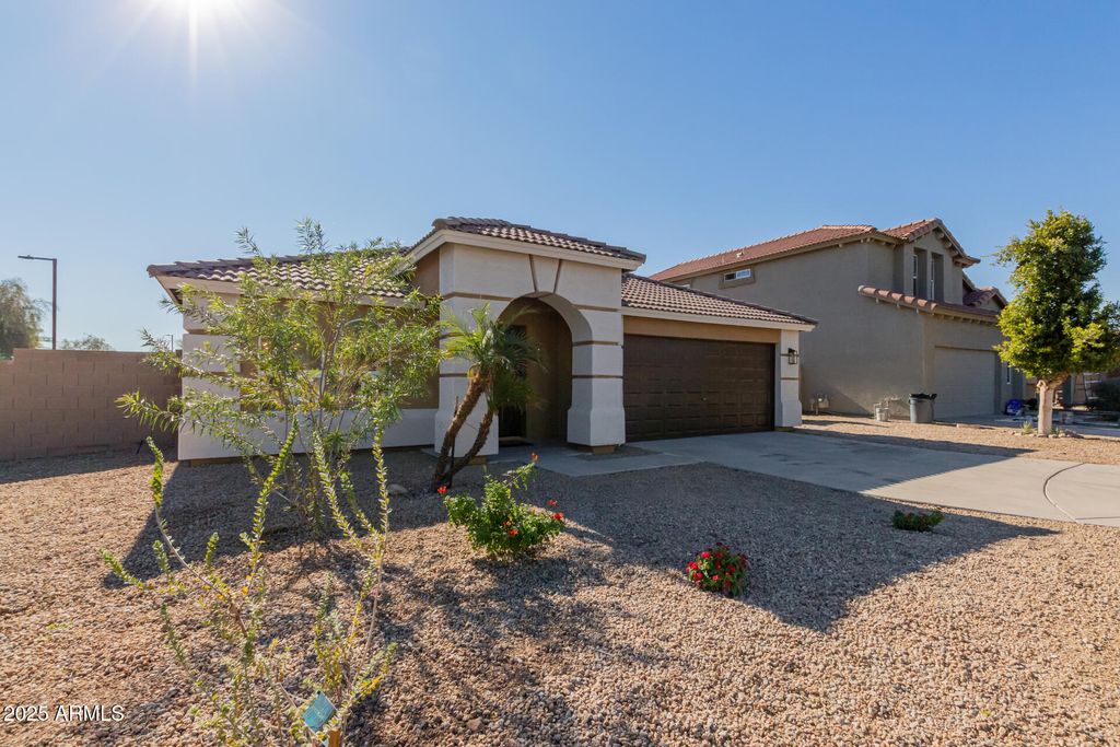 Photo of 15105 W Monroe Street, Goodyear, AZ 85338 (MLS # 6955772)