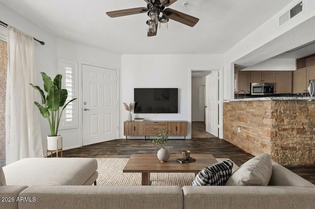 Photo of 1295 N Ash Street #817, Gilbert, AZ 85233 (MLS # 6999740)