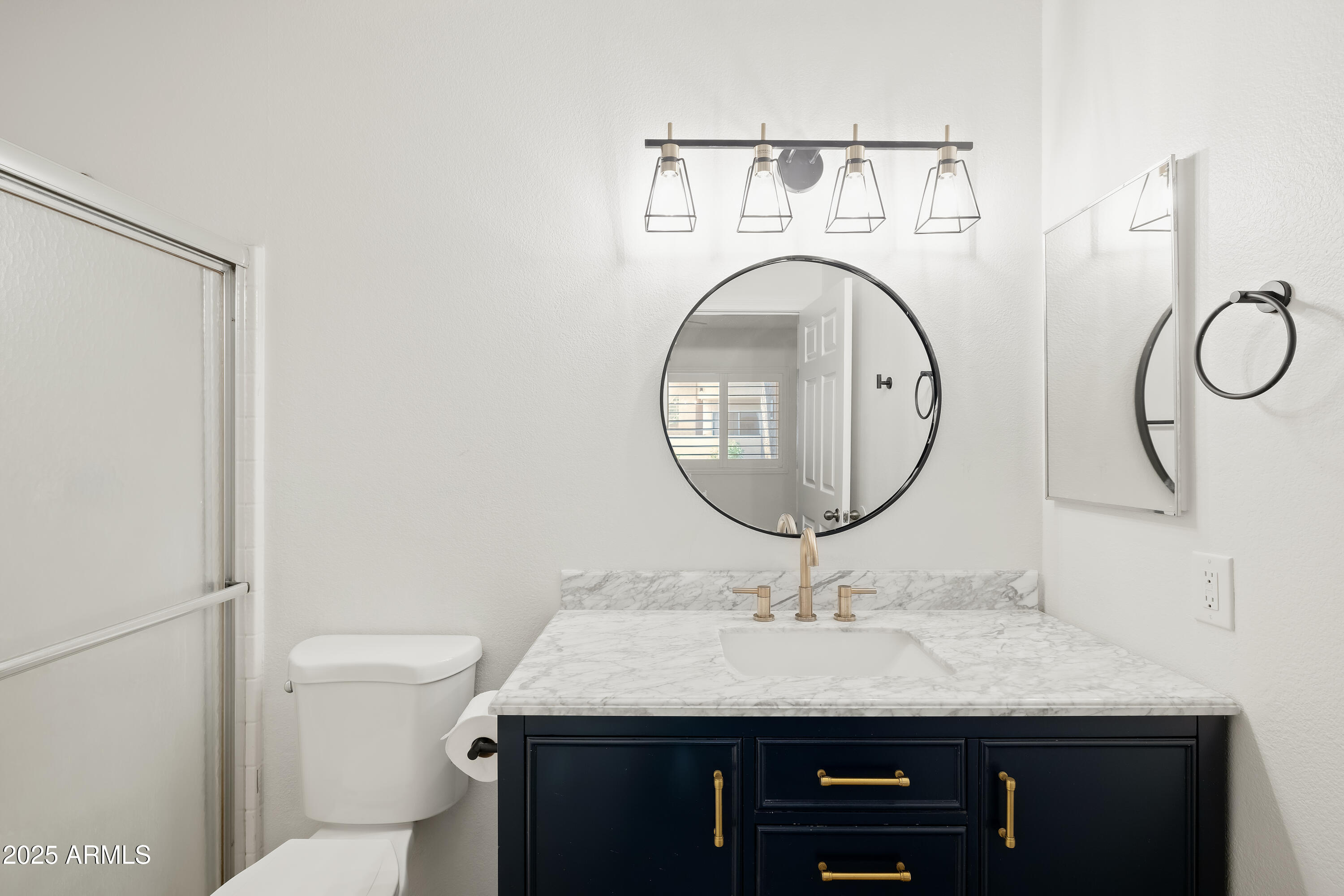 IKON HAYFIELD CONDOMINIUM - Residential