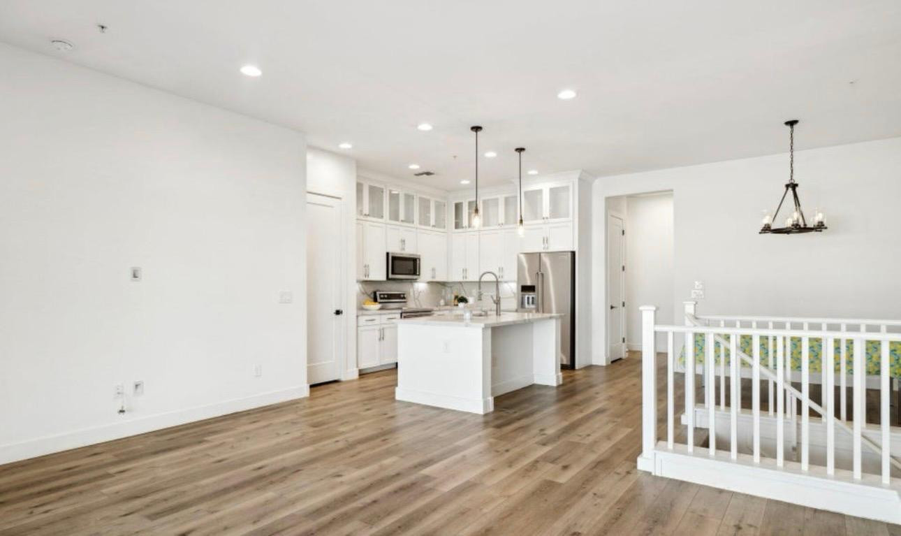 6565 E Thomas Road Unit 1050