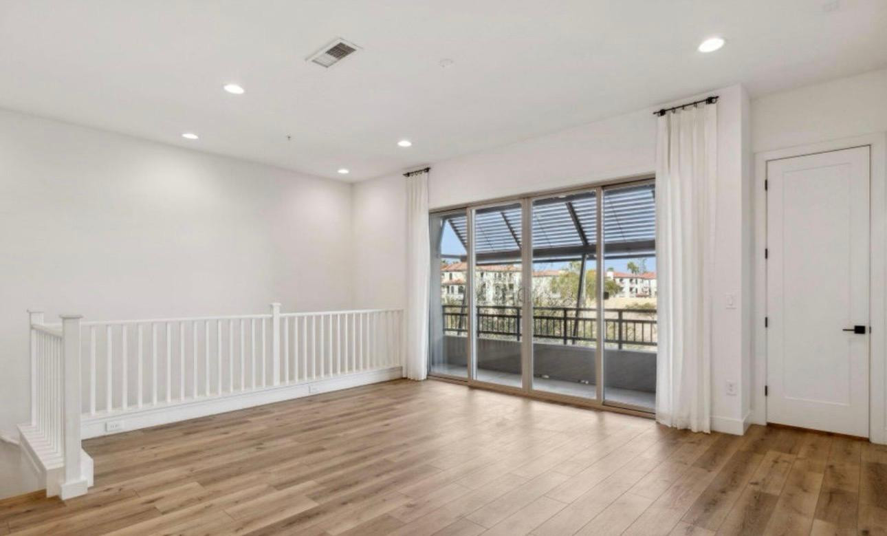 6565 E Thomas Road Unit 1050