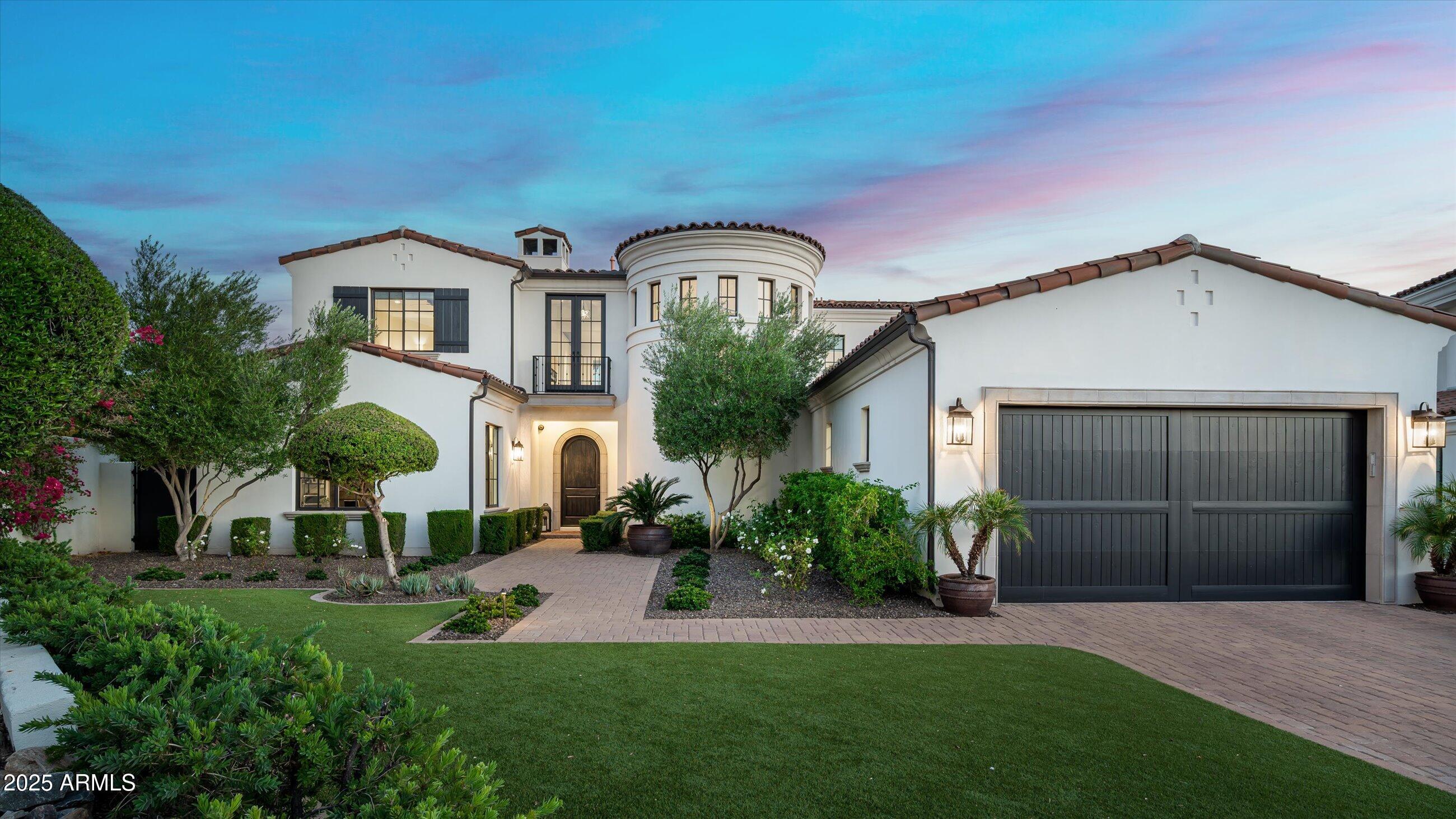 9483 E ROCKWOOD Drive