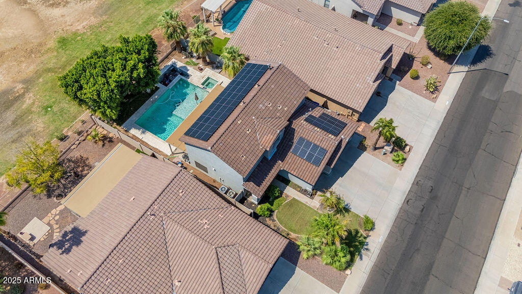 12825 W WHITTON Avenue