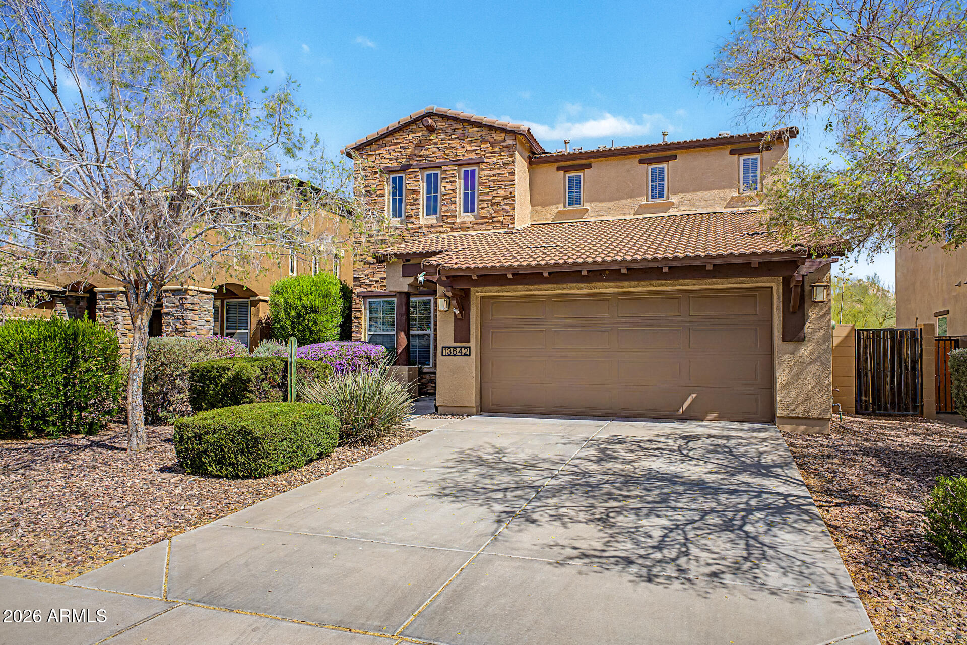 13642 W CHAPAROSA Way