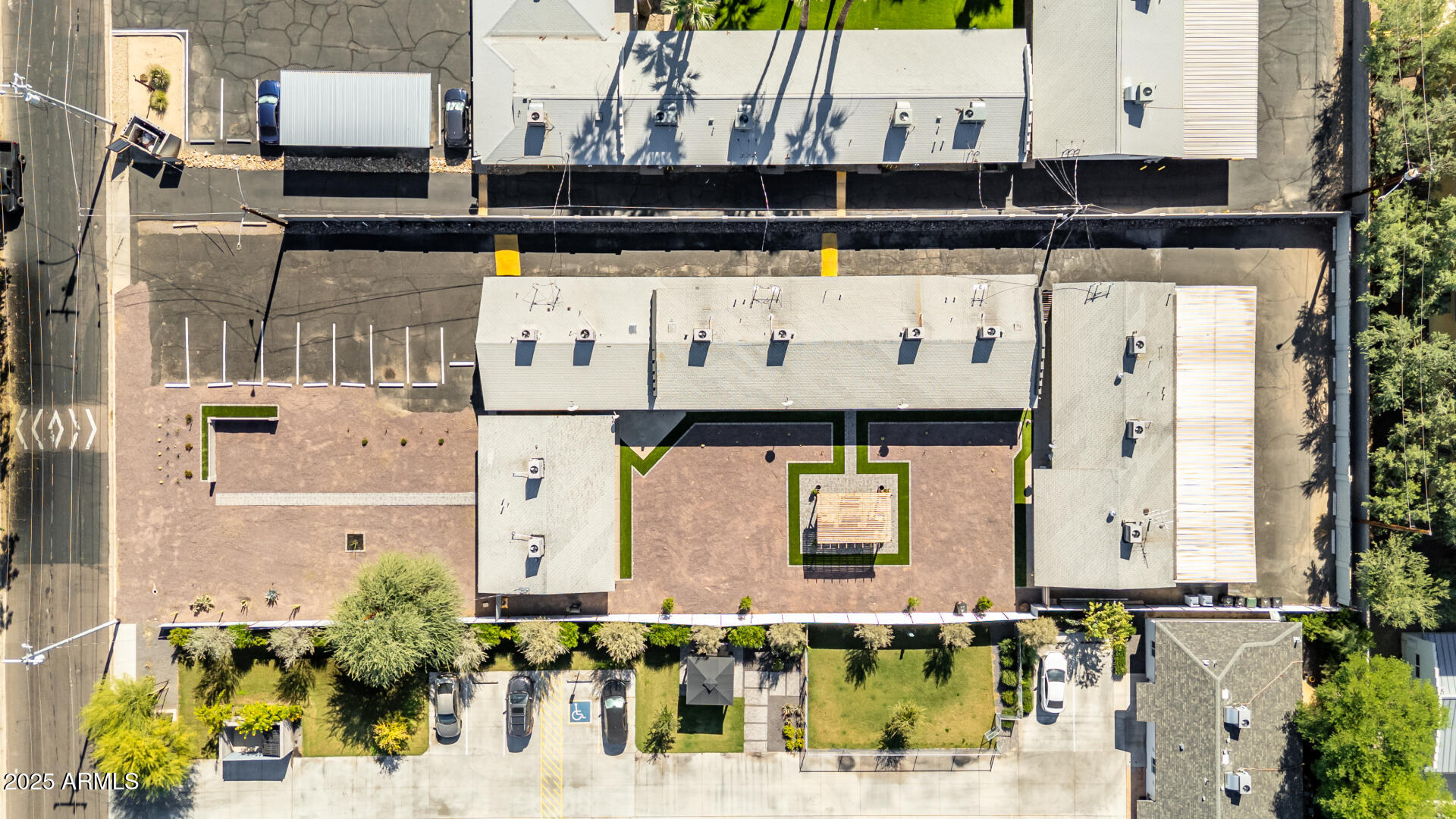 CHESTERFIELD PLACE - Residential Income