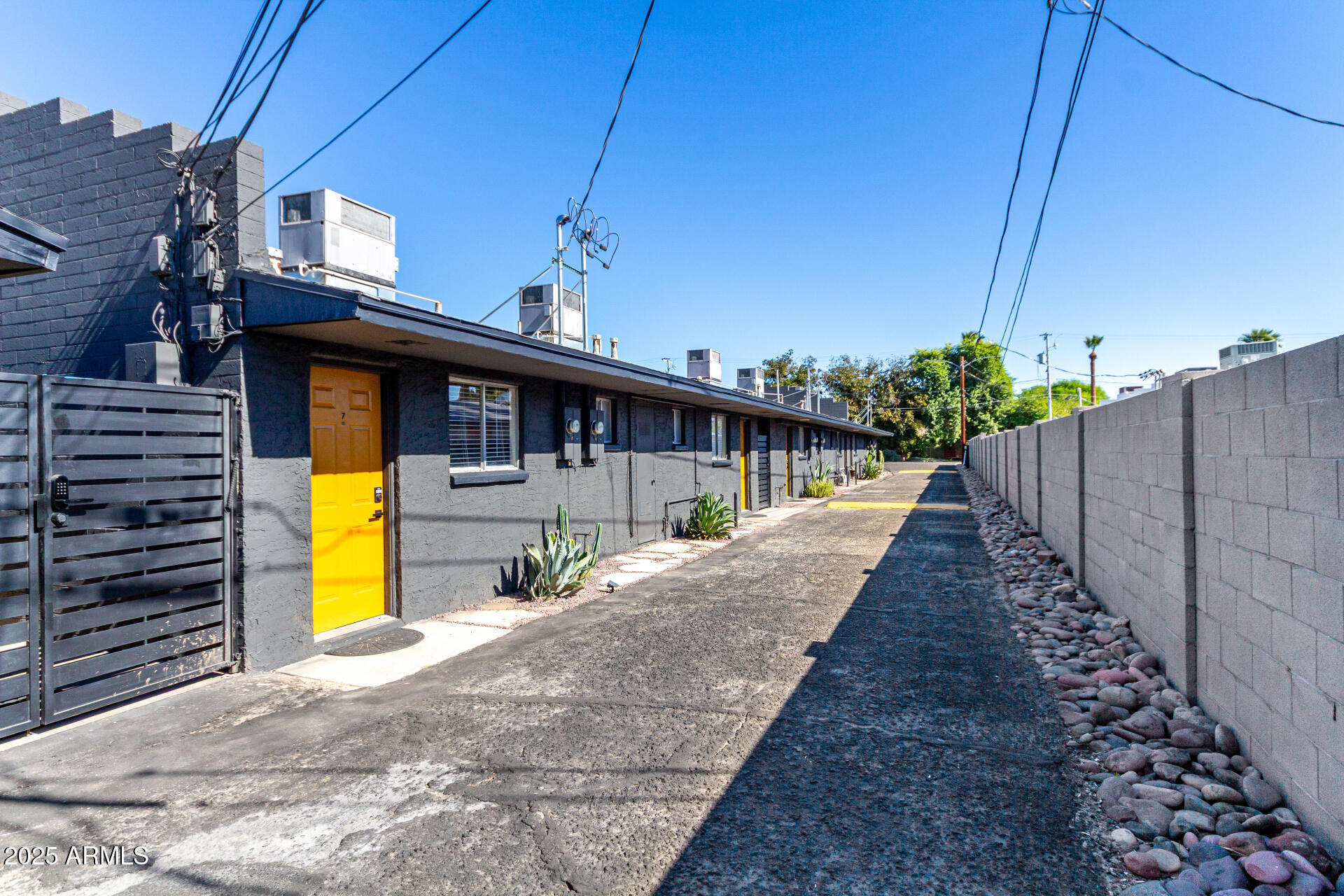 CHESTERFIELD PLACE - Residential Income