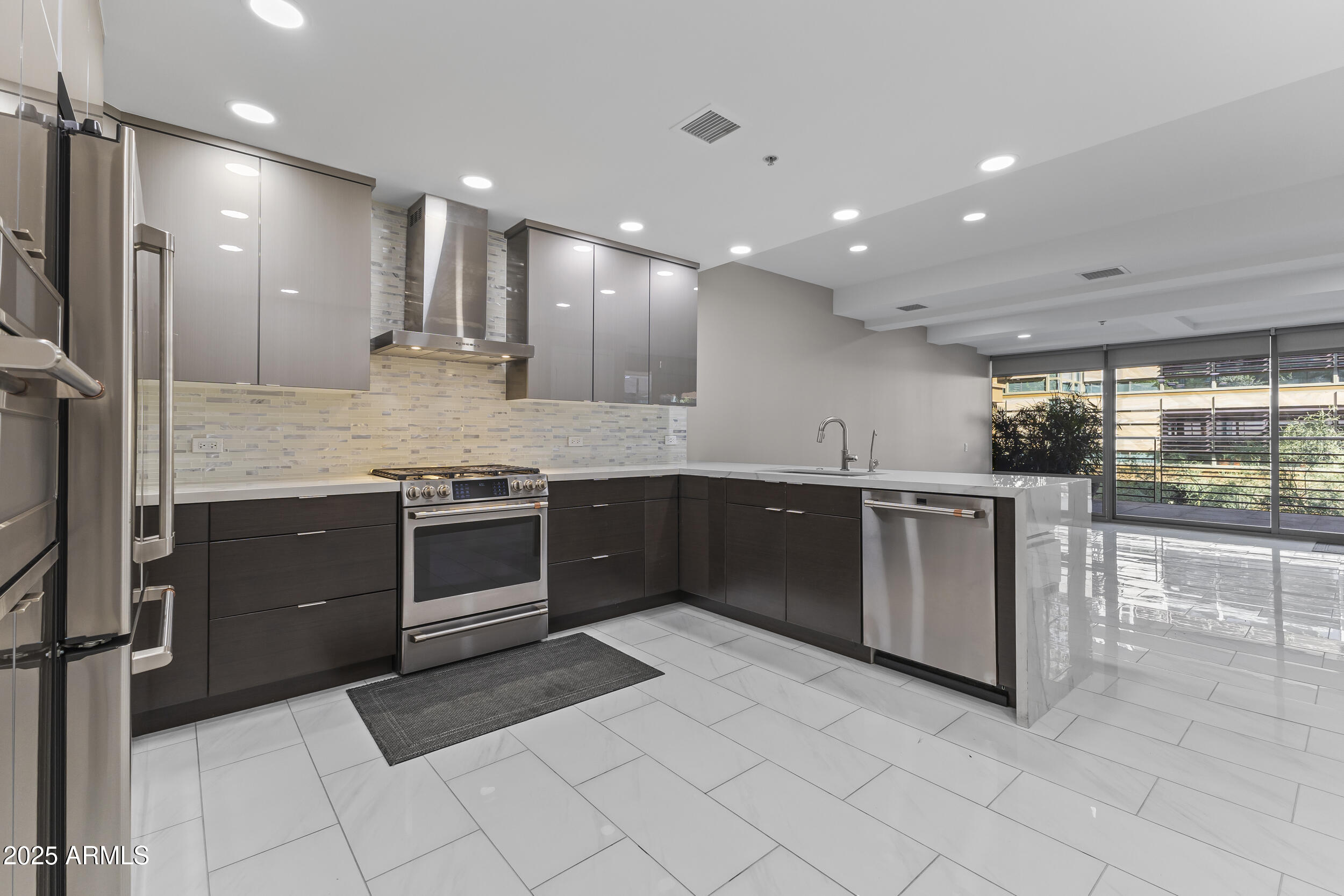 7157 E RANCHO VISTA Drive 3009