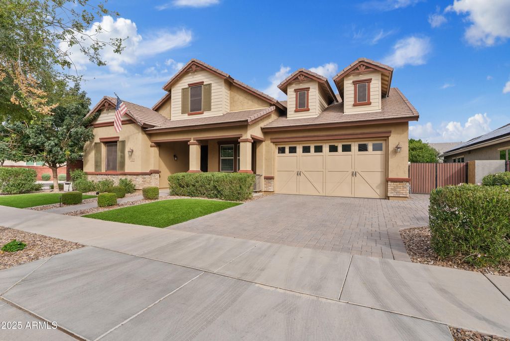 Photo of 4468 E Jones Street, Gilbert, AZ 85295 (MLS # 6915906)