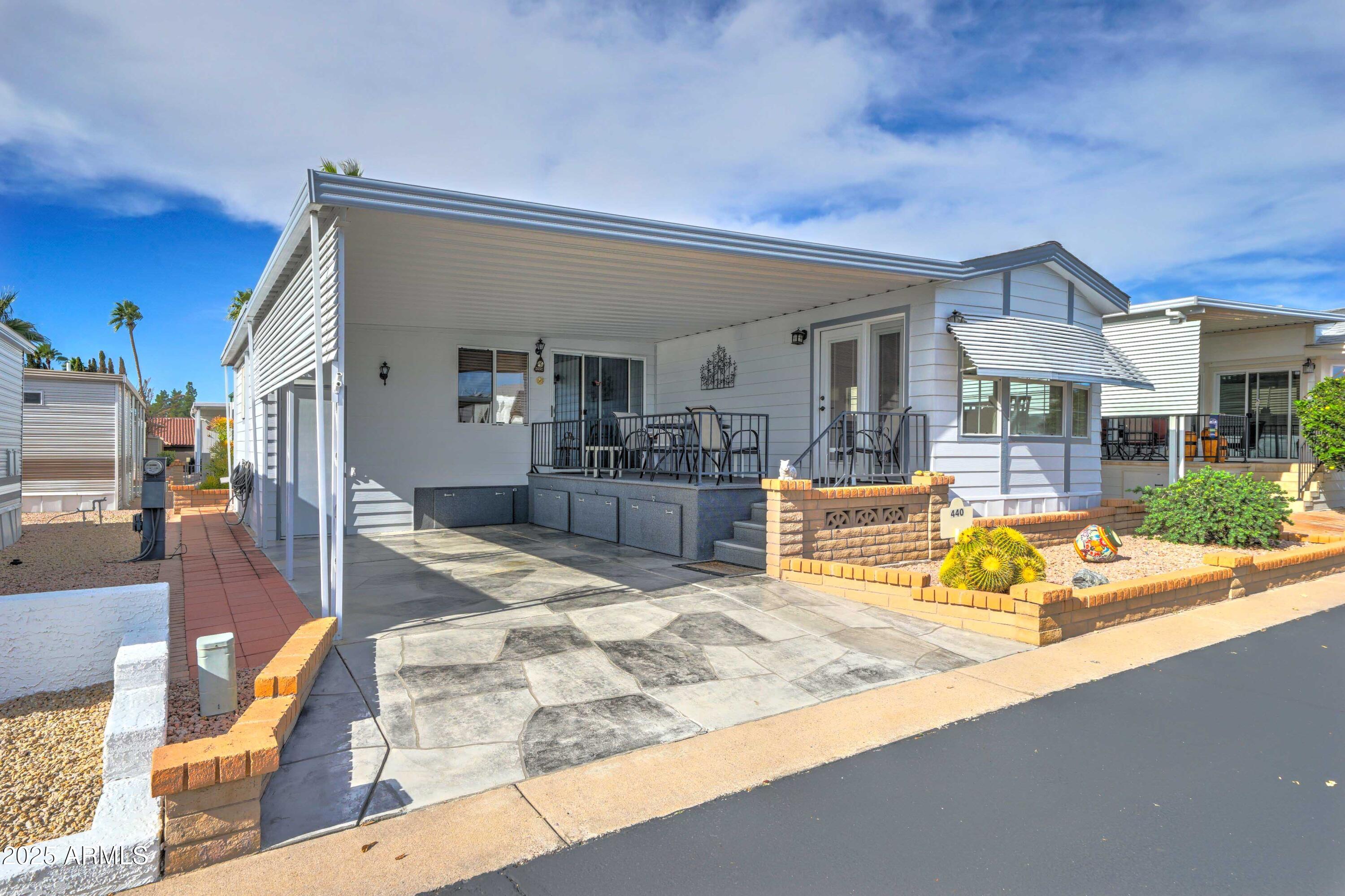 111 S GREENFIELD Road 440