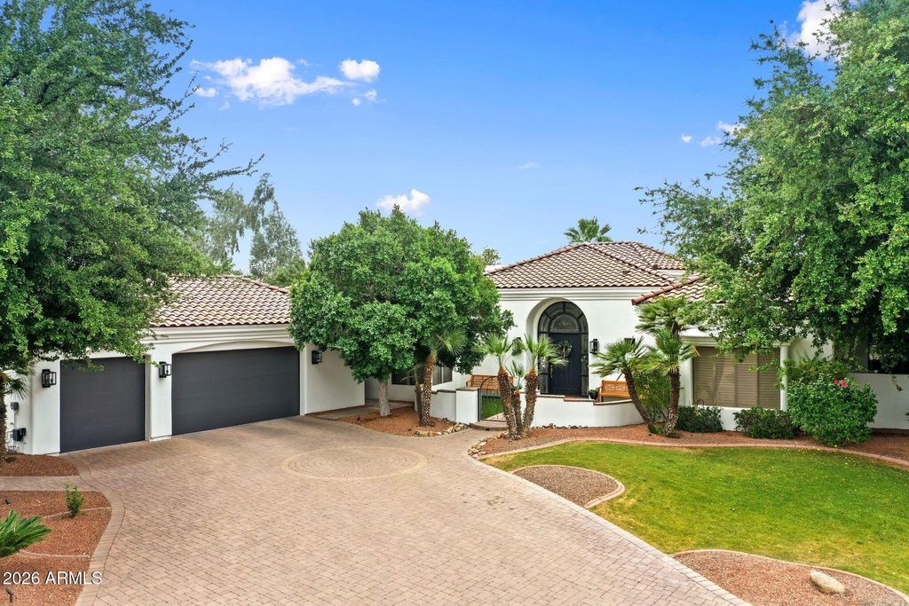 Photo of 8757 E Sharon Drive, Scottsdale, AZ 85260 (MLS # 7019973)