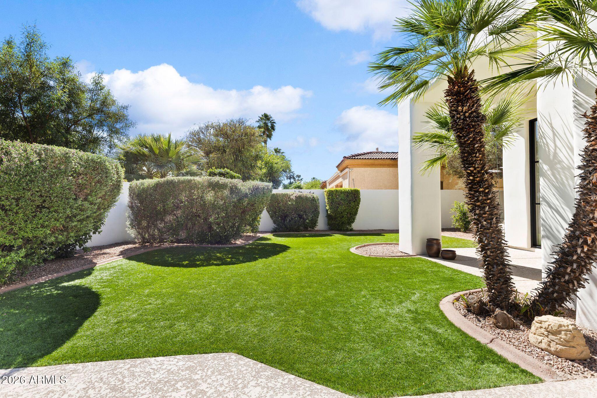 MCDOWELL SHADOW ESTATES - Residential