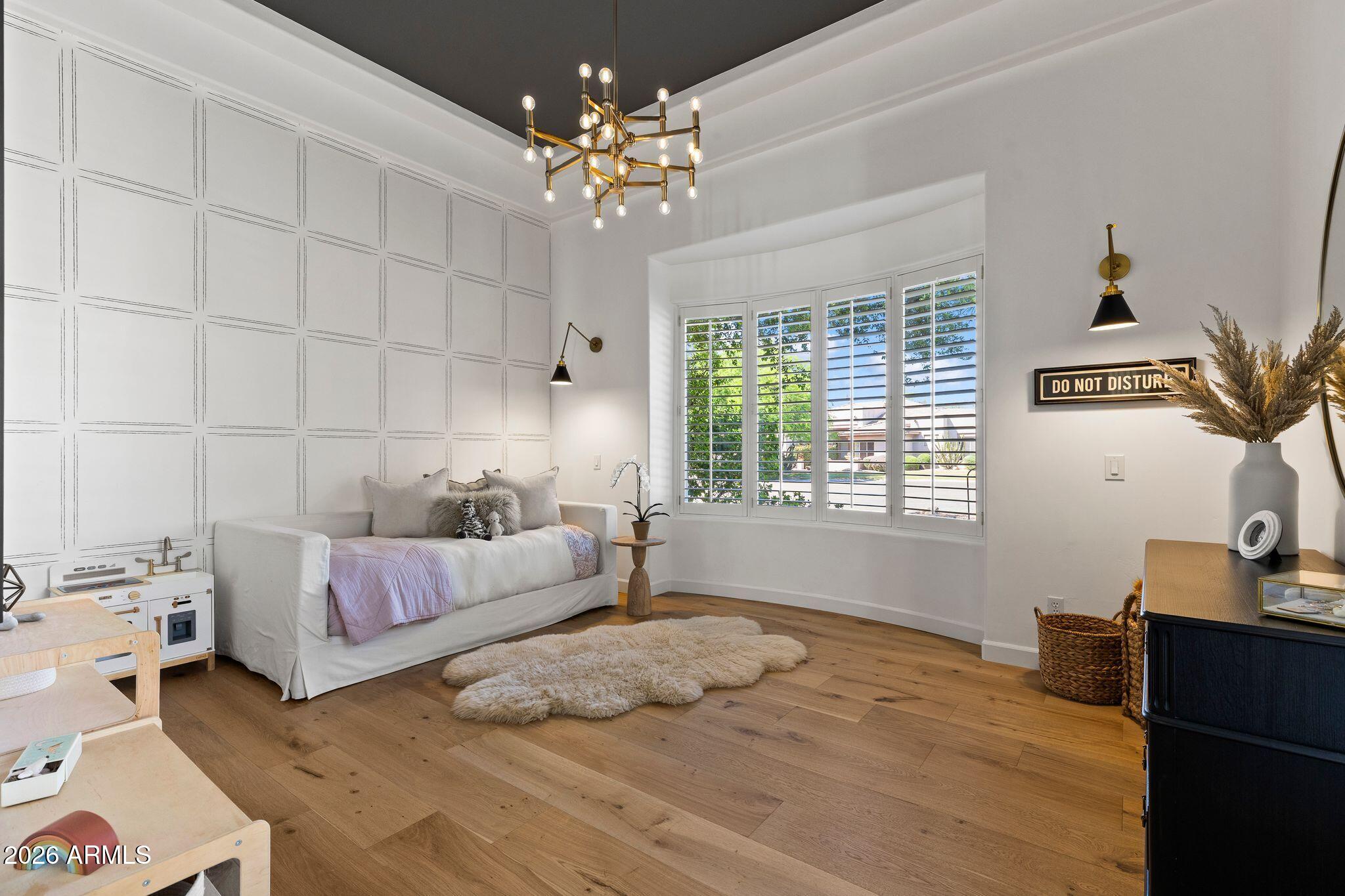 MCDOWELL SHADOW ESTATES - Residential