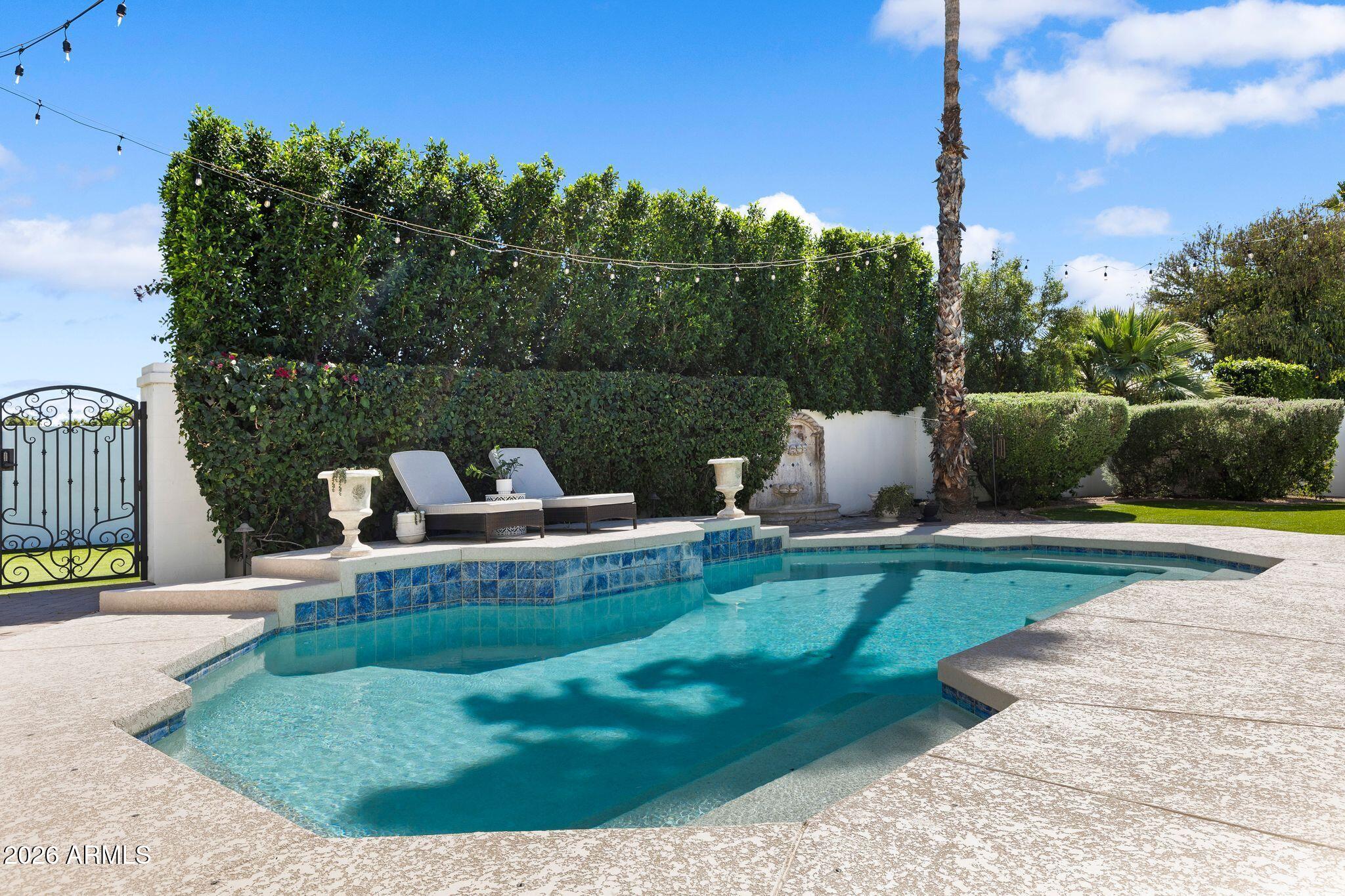 MCDOWELL SHADOW ESTATES - Residential