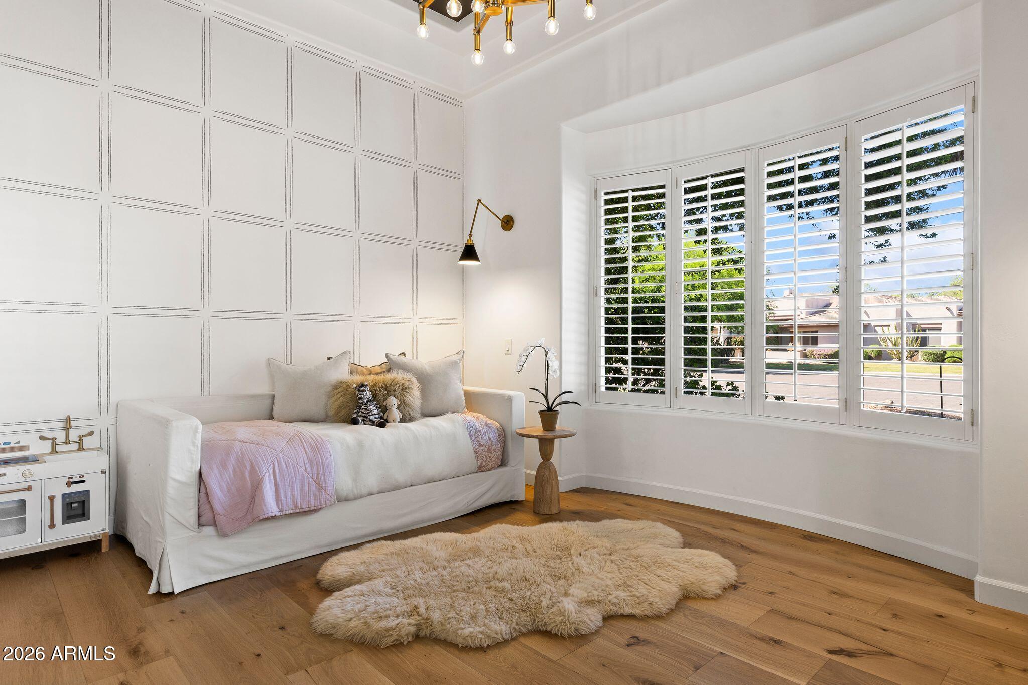 MCDOWELL SHADOW ESTATES - Residential