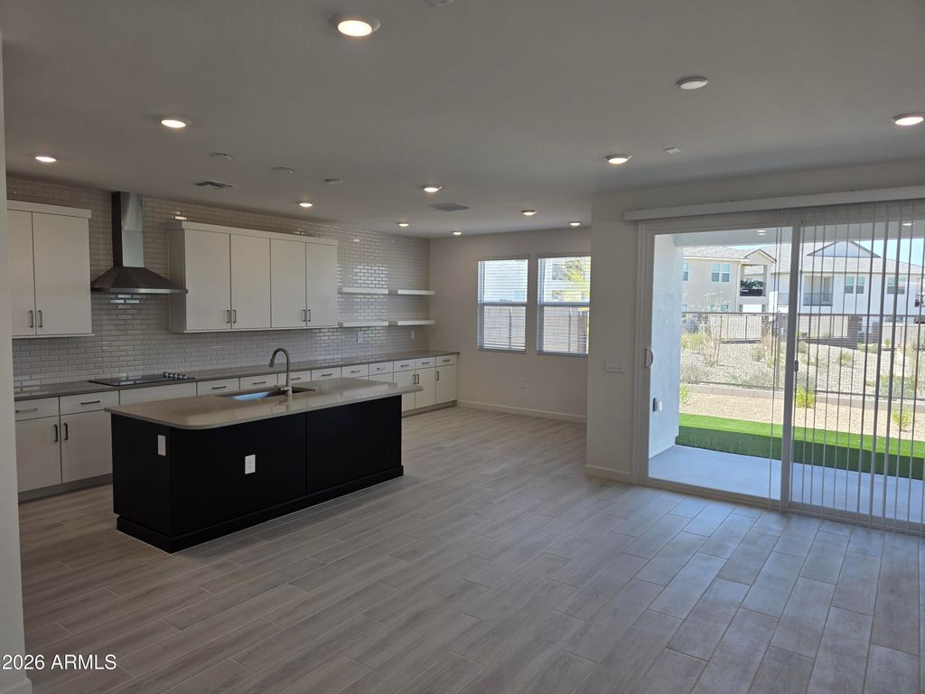 Photo of 9750 S 12th Street S, Phoenix, AZ 85042 (MLS # 7029211)
