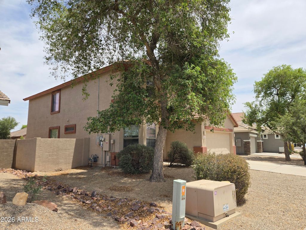 Photo of 15324 W Roanoke Avenue, Goodyear, AZ 85395 (MLS # 7037390)