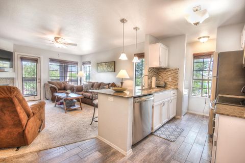 Photo of 17031 E El Lago Boulevard #2106, Fountain Hills, AZ 85268 (MLS # 5447441)