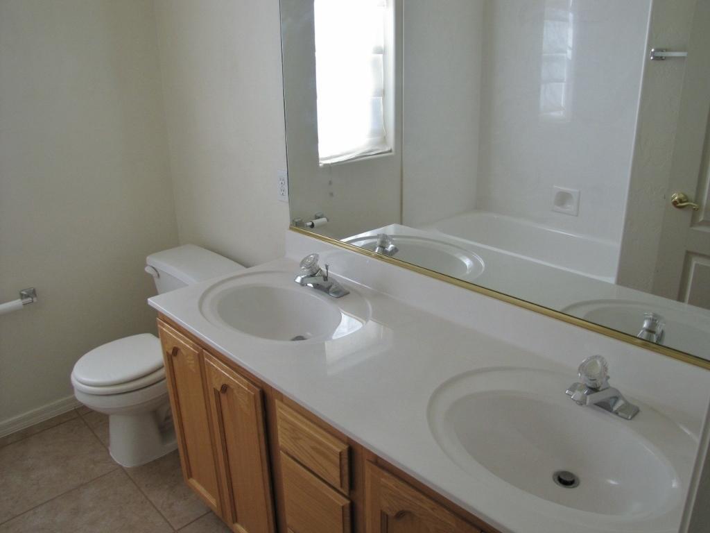 REMINGTON PARK WEST ESTATES - Residential Lease