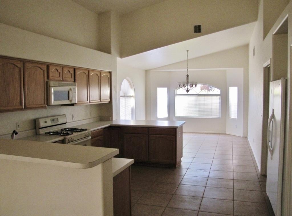 REMINGTON PARK WEST ESTATES - Residential Lease