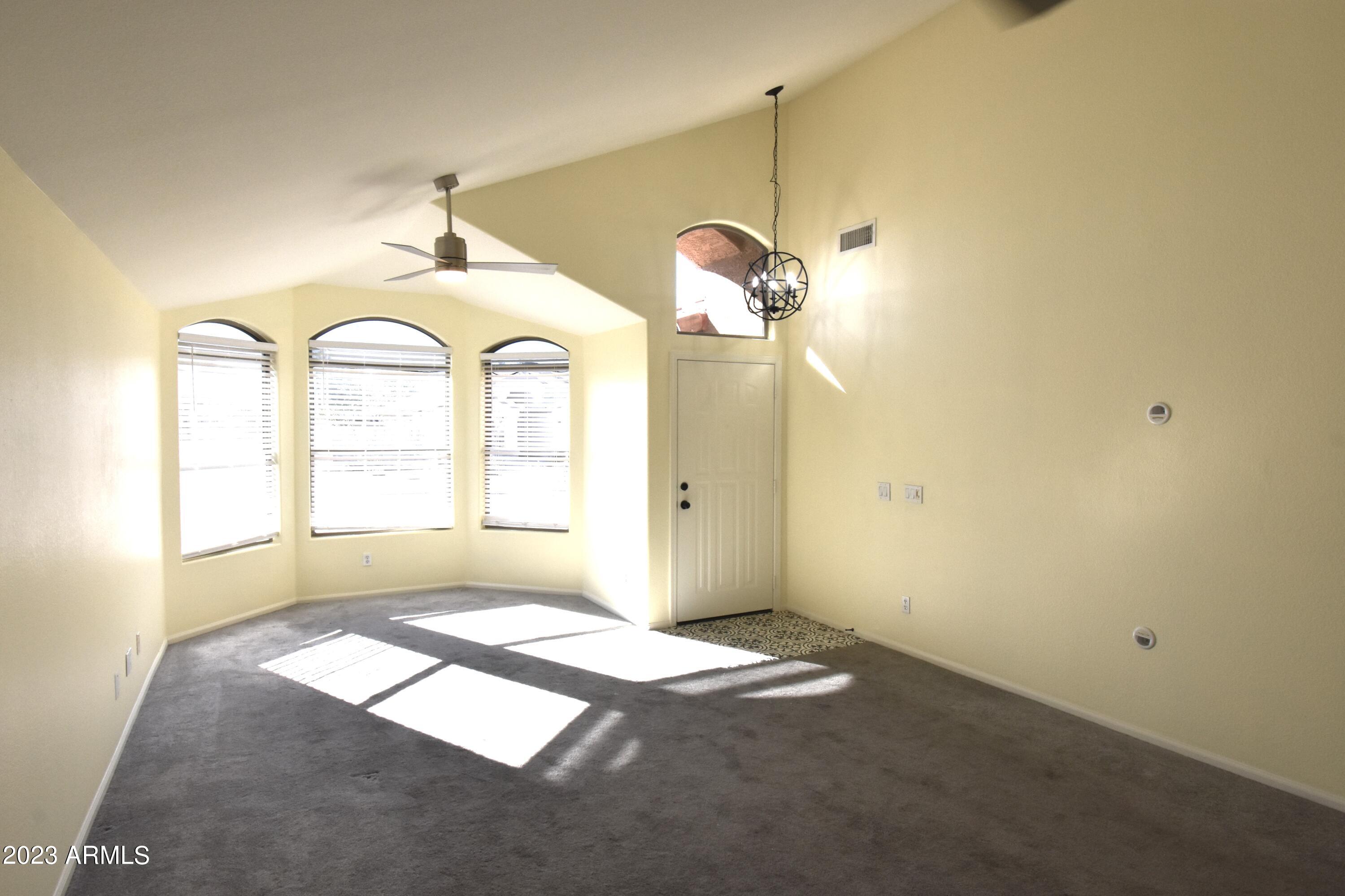 10230 W COUNTRY CLUB Trail