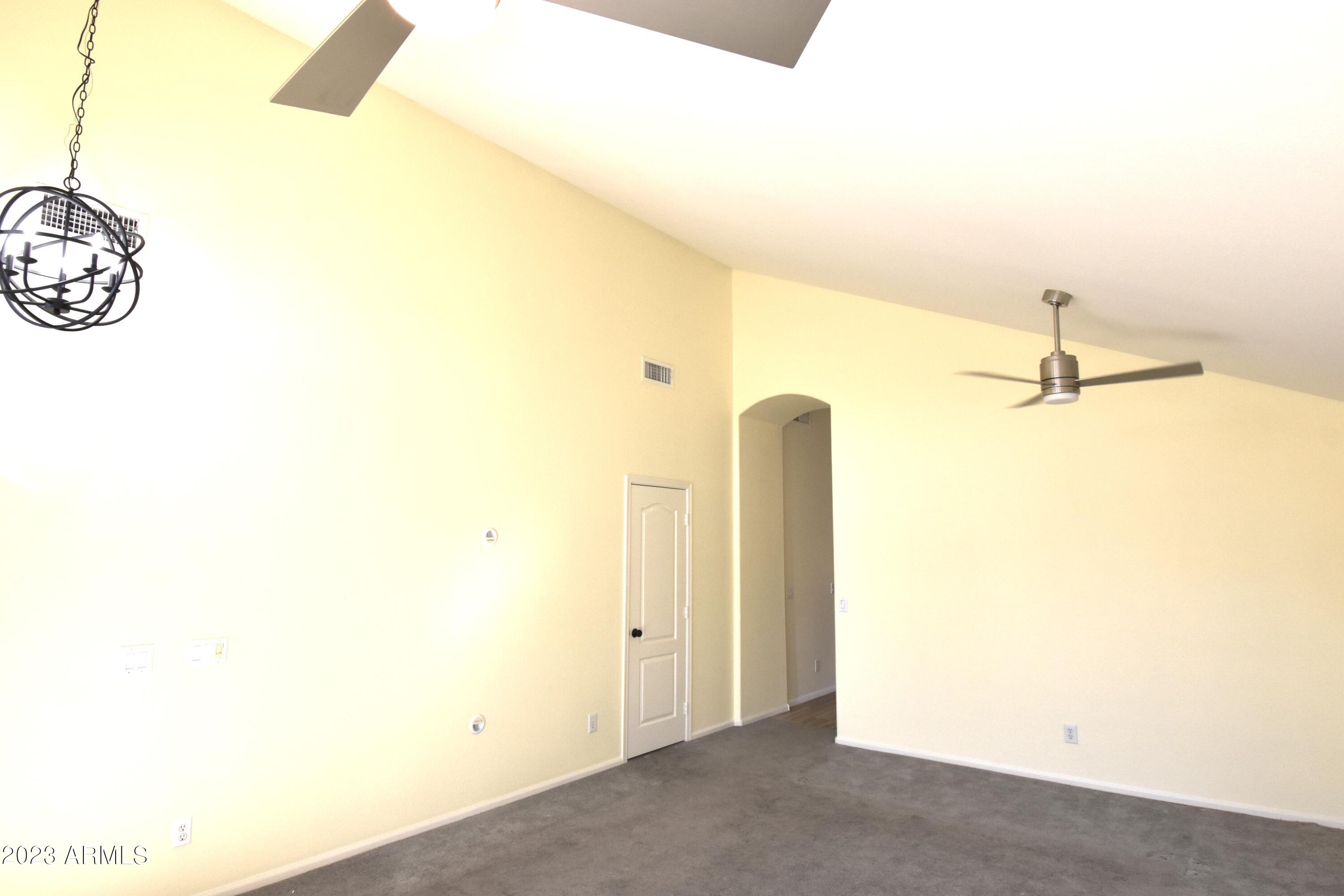 10230 W COUNTRY CLUB Trail