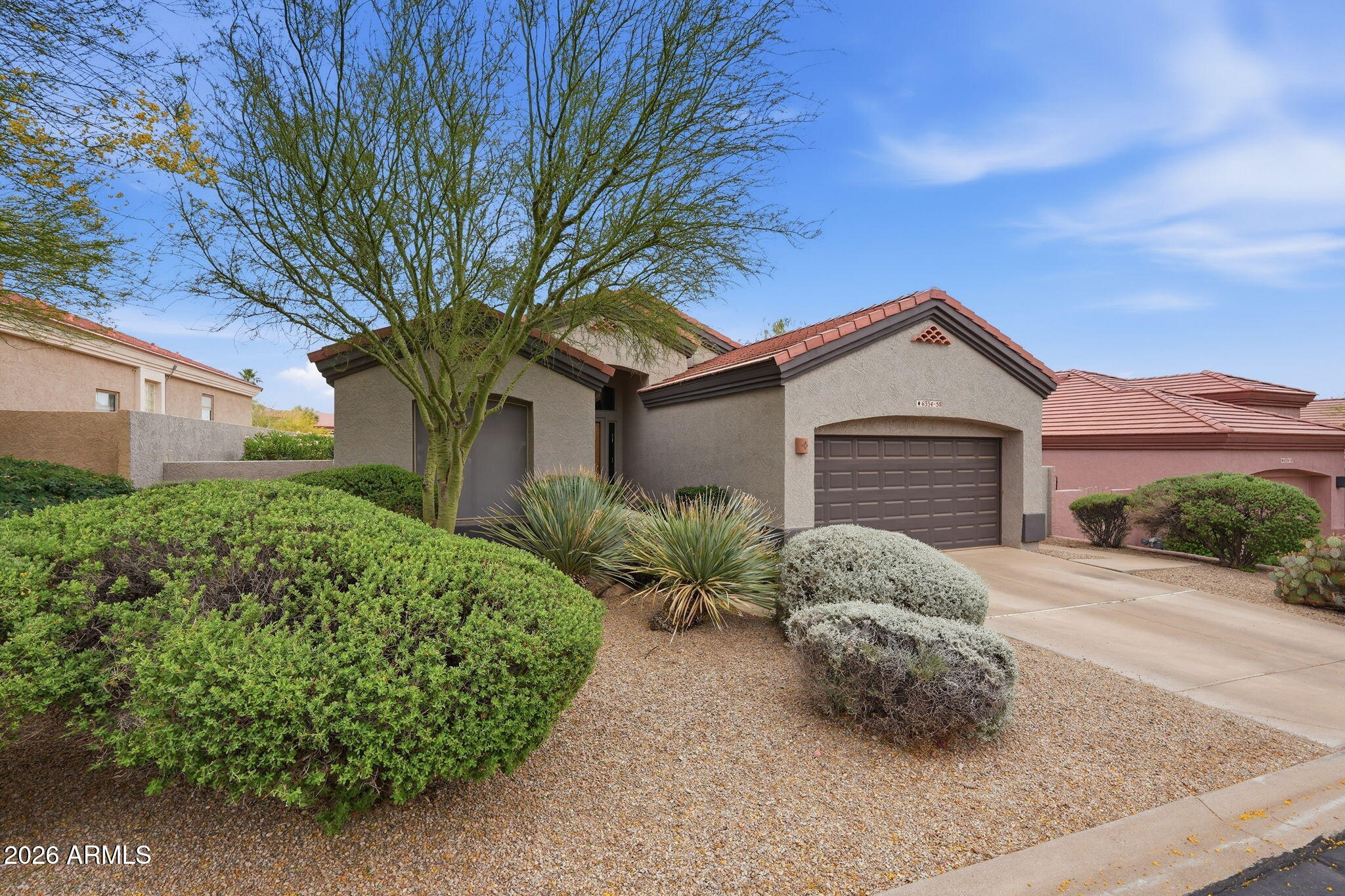 6334 E VIEWMONT Drive 58