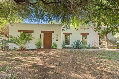 Photo of 34 W Pasadena Avenue, Phoenix, AZ 85013 (MLS # 7035706)