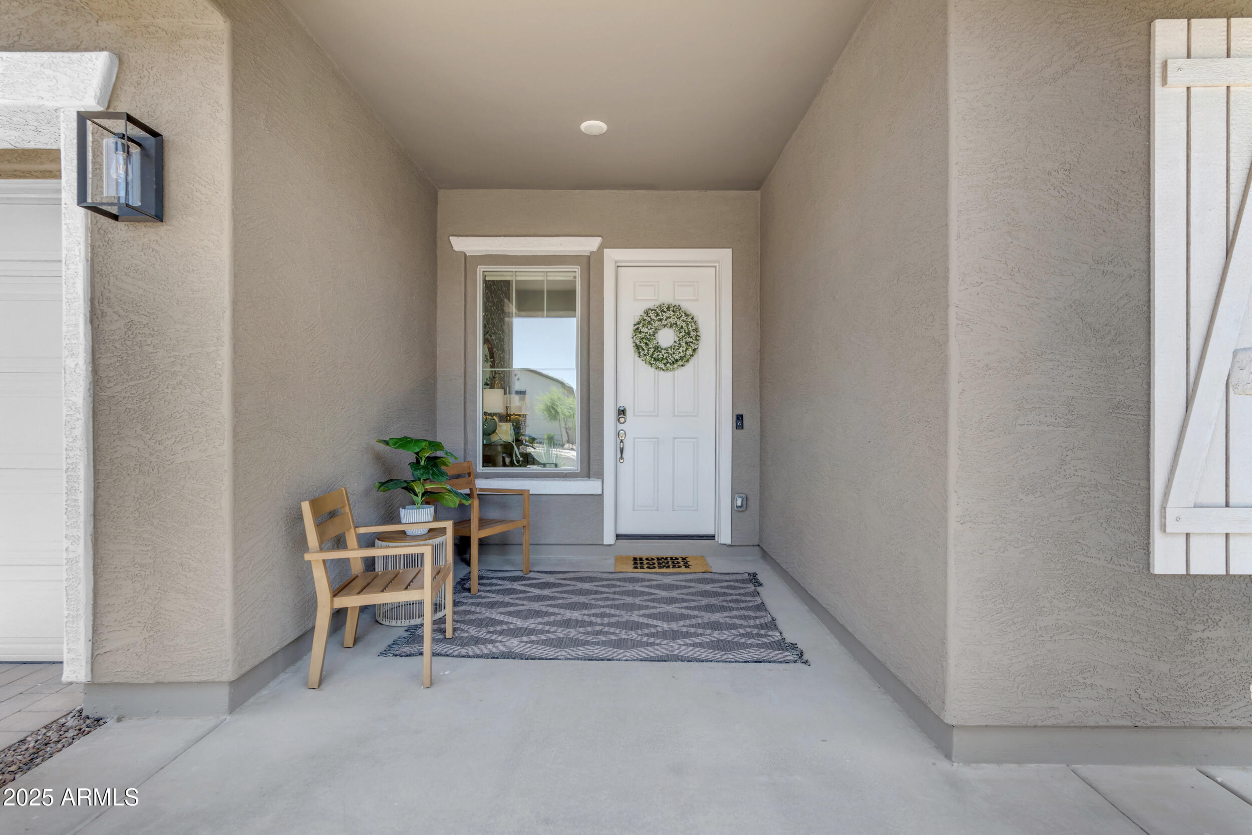 22634 E ROUNDUP Way