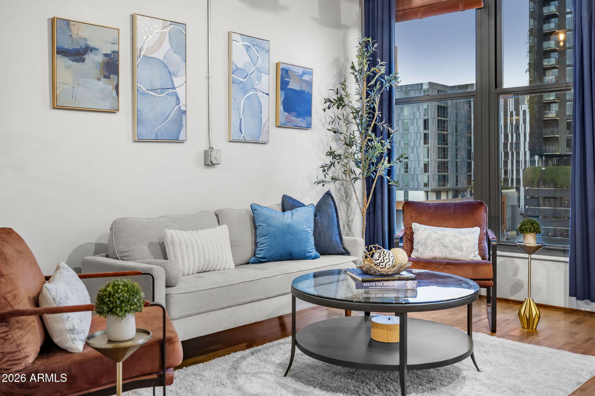 21 E 6TH Street 608