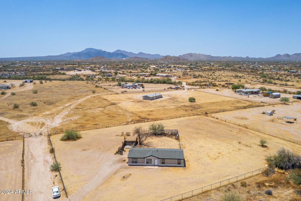 listing image 40