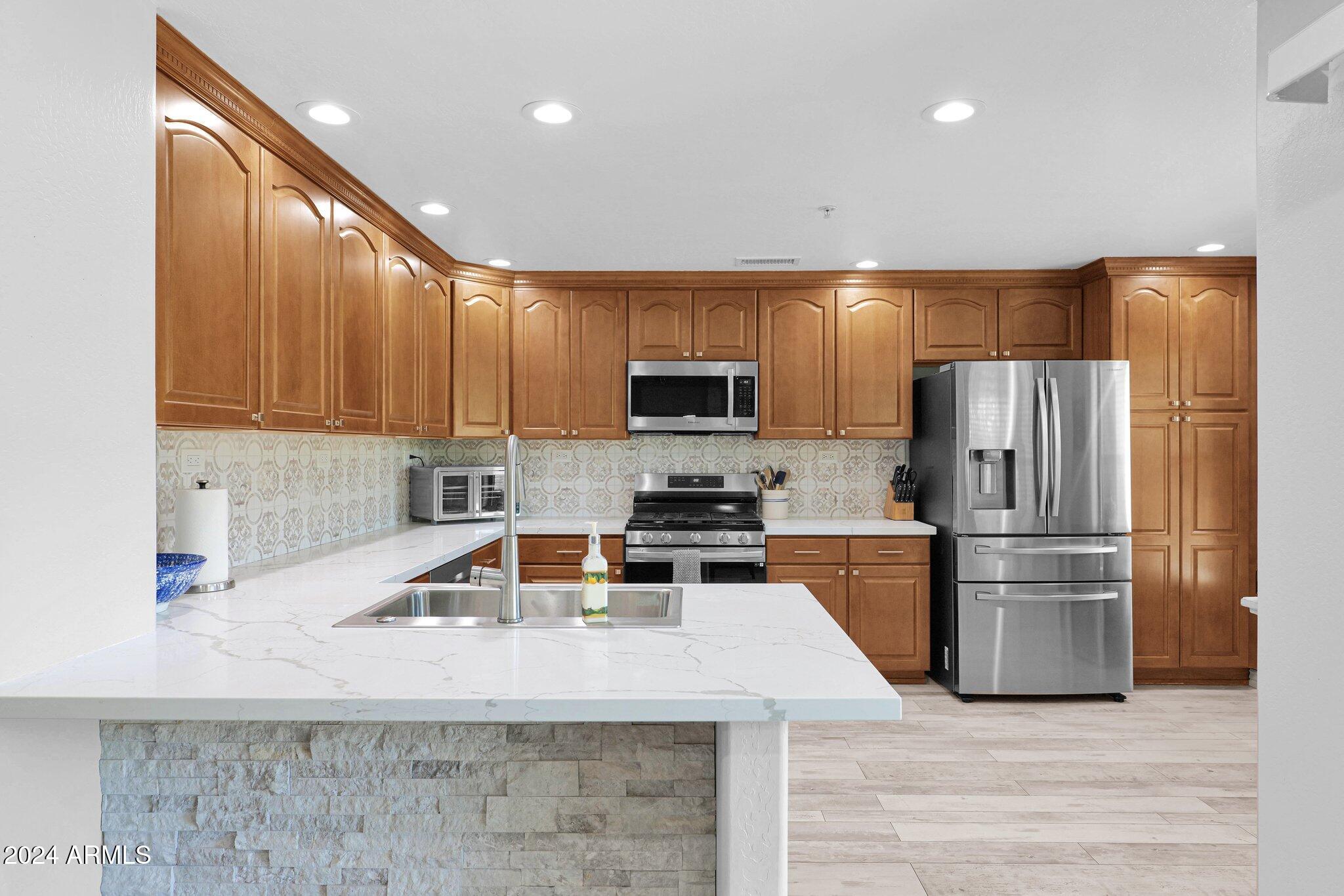 21320 N 56TH Street 2197