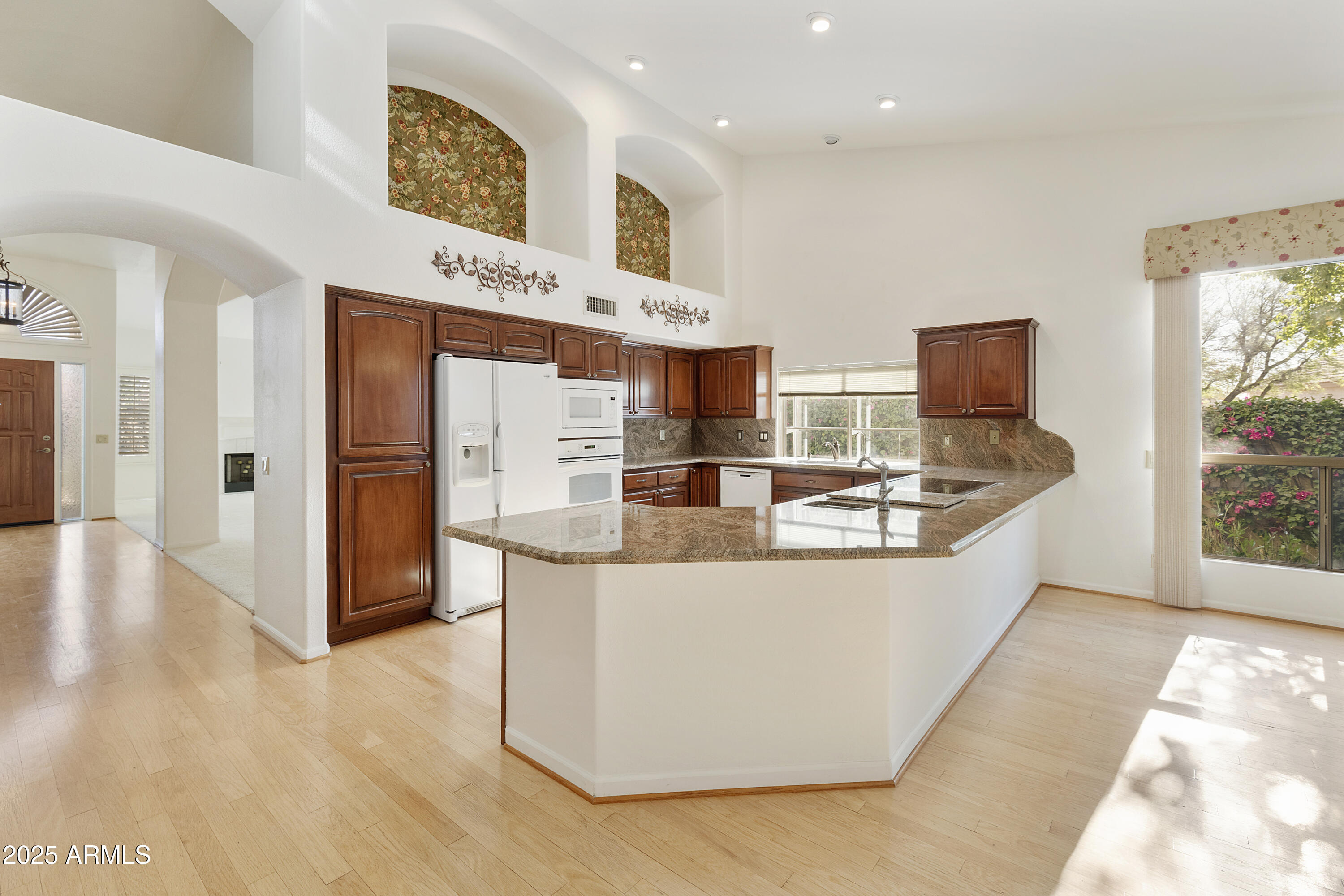 10609 E CEDAR WAXWING Drive