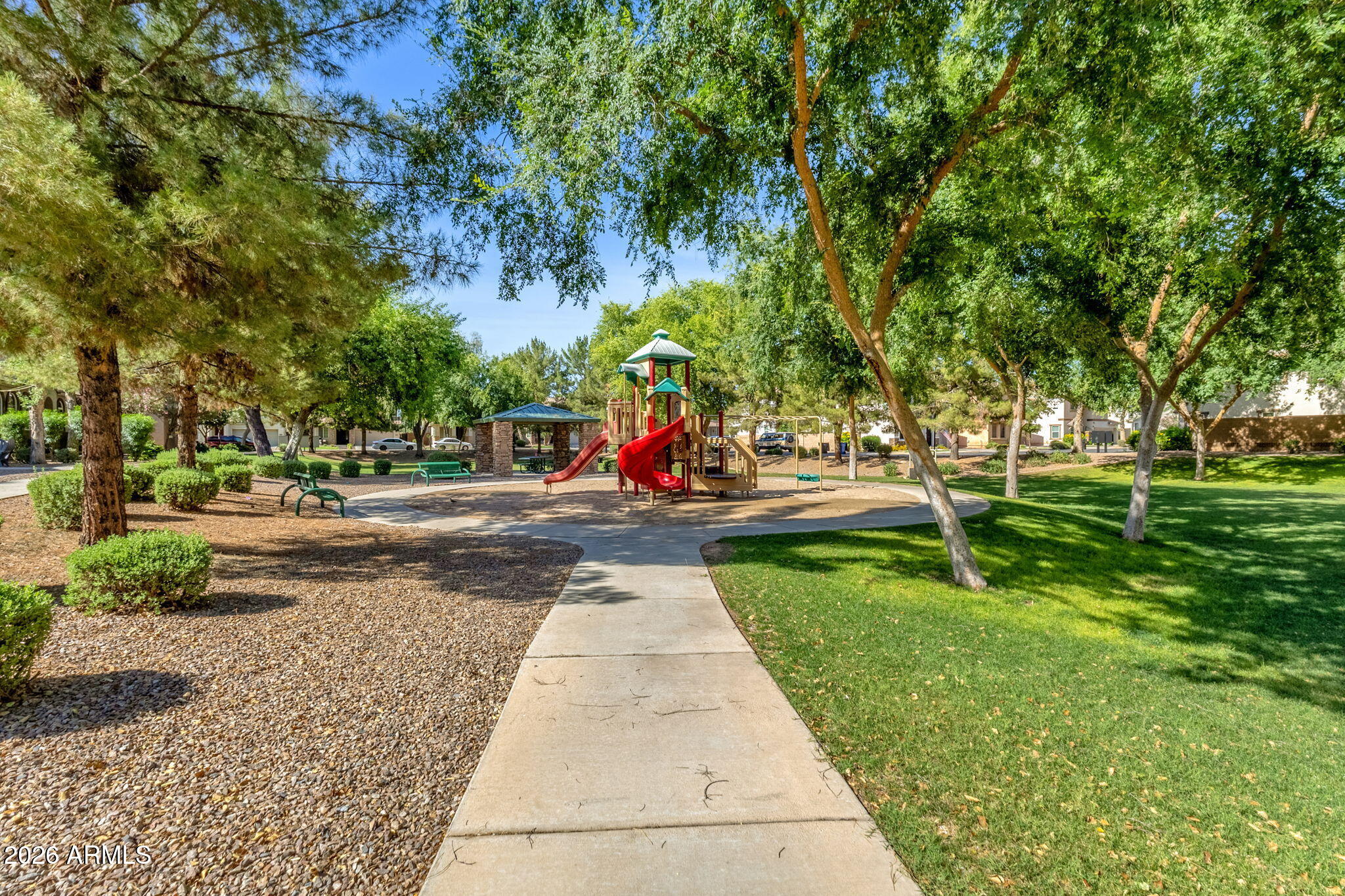 WILLOWS - Residential