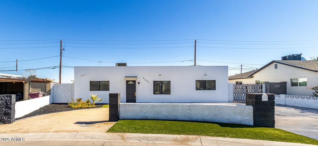 Photo of 2657 N 71st Place, Scottsdale, AZ 85257 (MLS # 6944488)