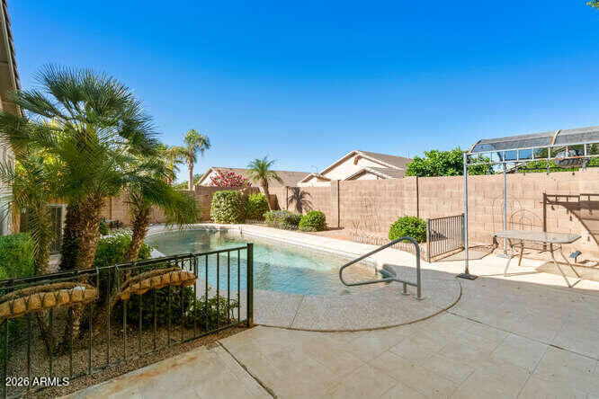 3246 S CALDERON --