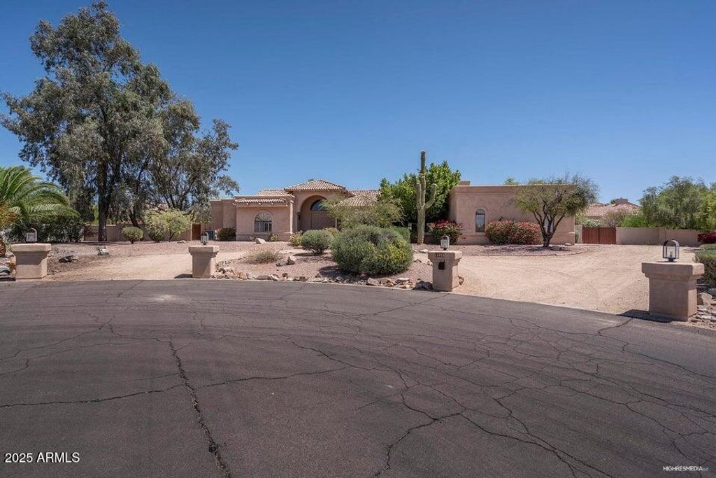 Photo of 11975 N 107th Street, Scottsdale, AZ 85259 (MLS # 6935875)
